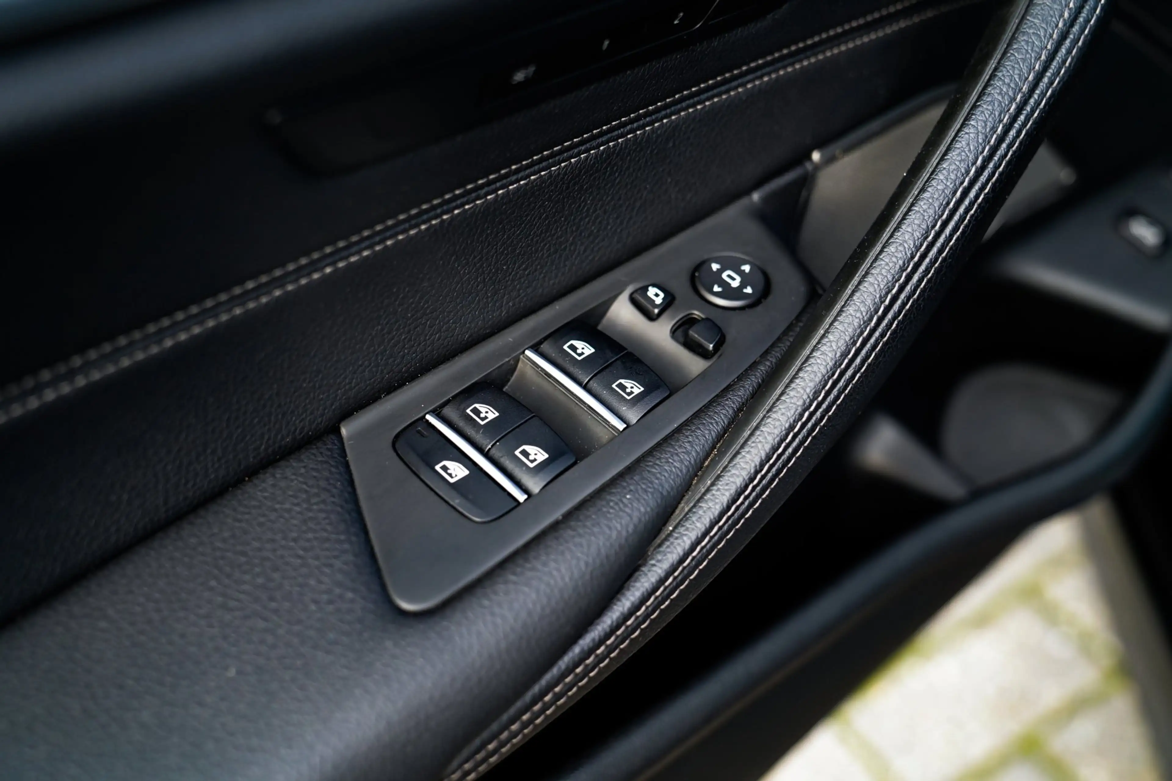 BMW 545 5-serie 545e xDrive High Executive | Harman/Kardon — photo 30