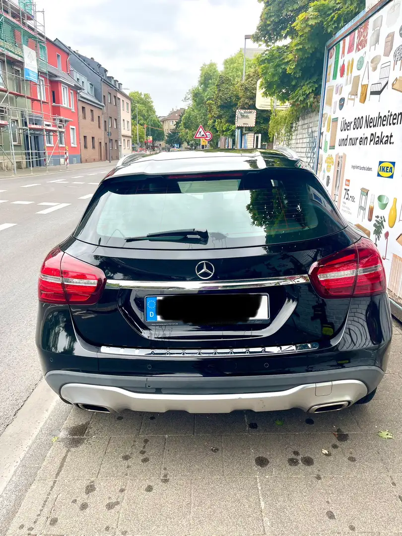 Mercedes-Benz GLA 250 7G-DCT Activity Edition - 2