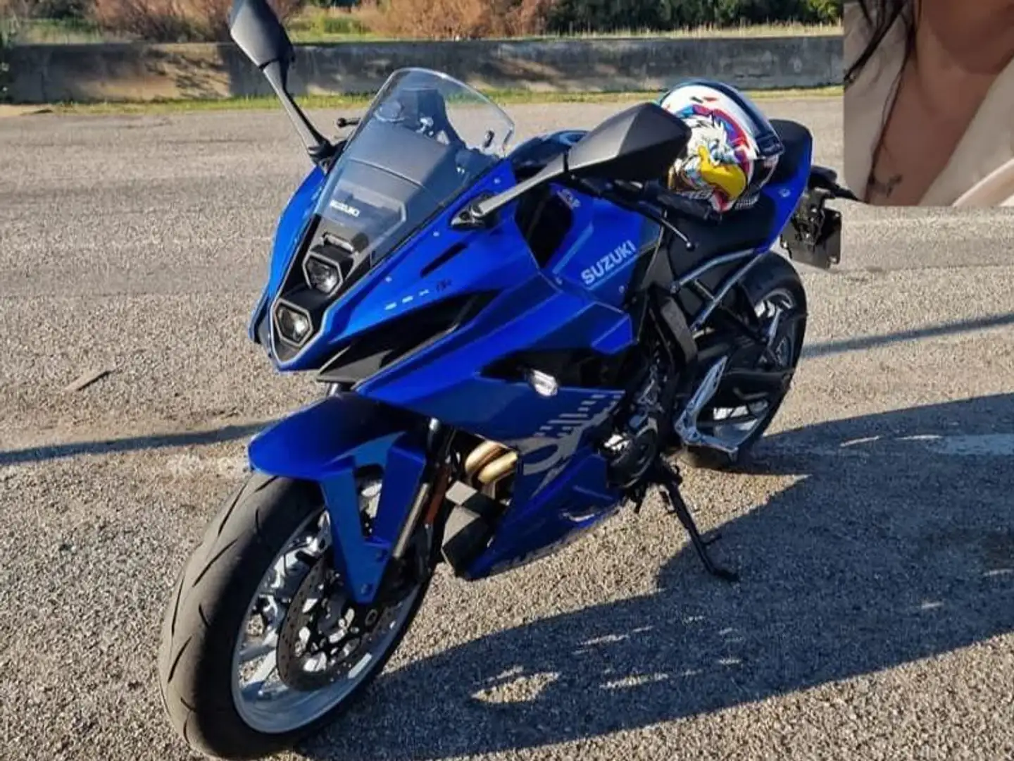 Suzuki GSX 8R Синій - 1