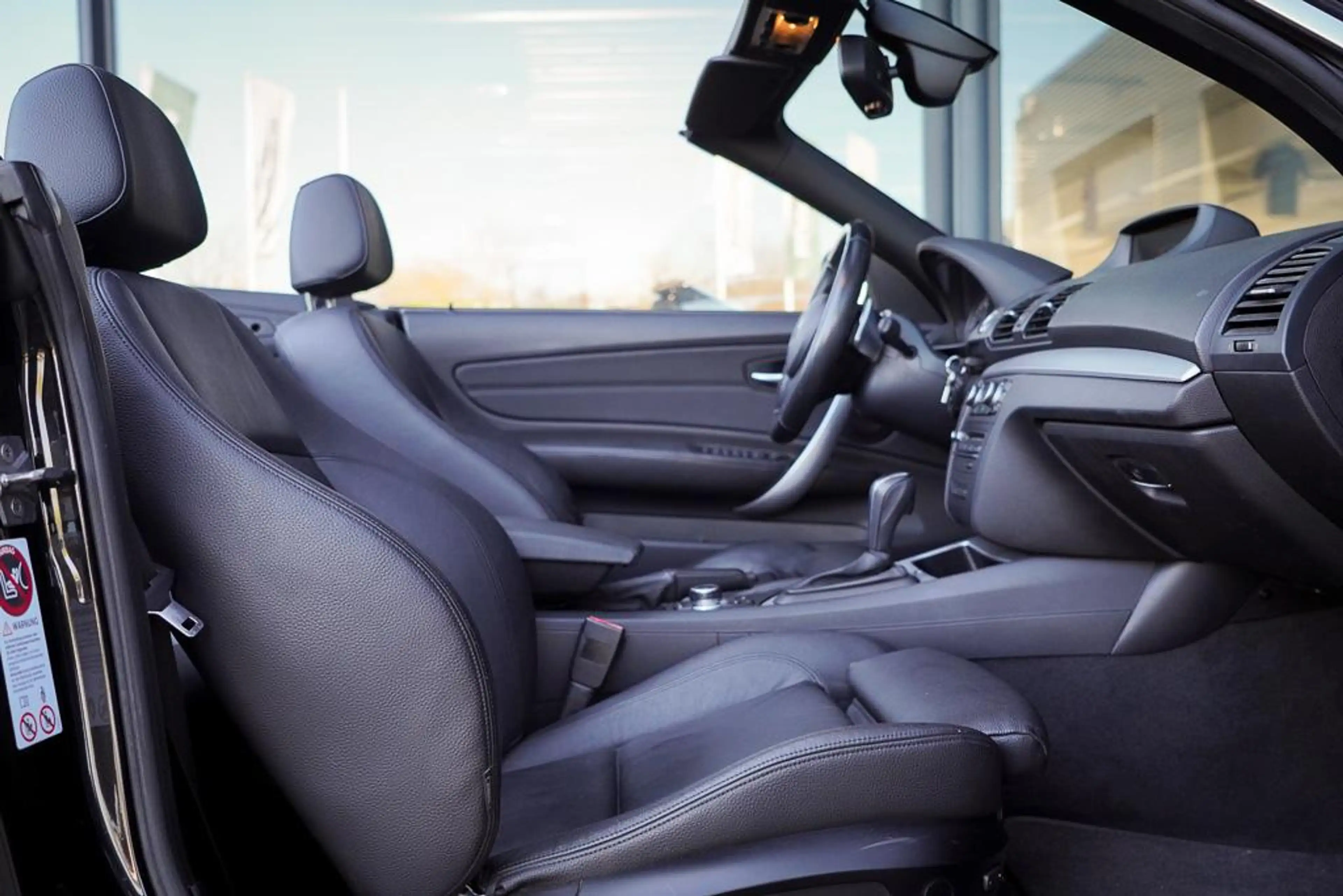 BMW 125 1-serie Cabrio 125i High Executive / M-Sport / Led — photo 34