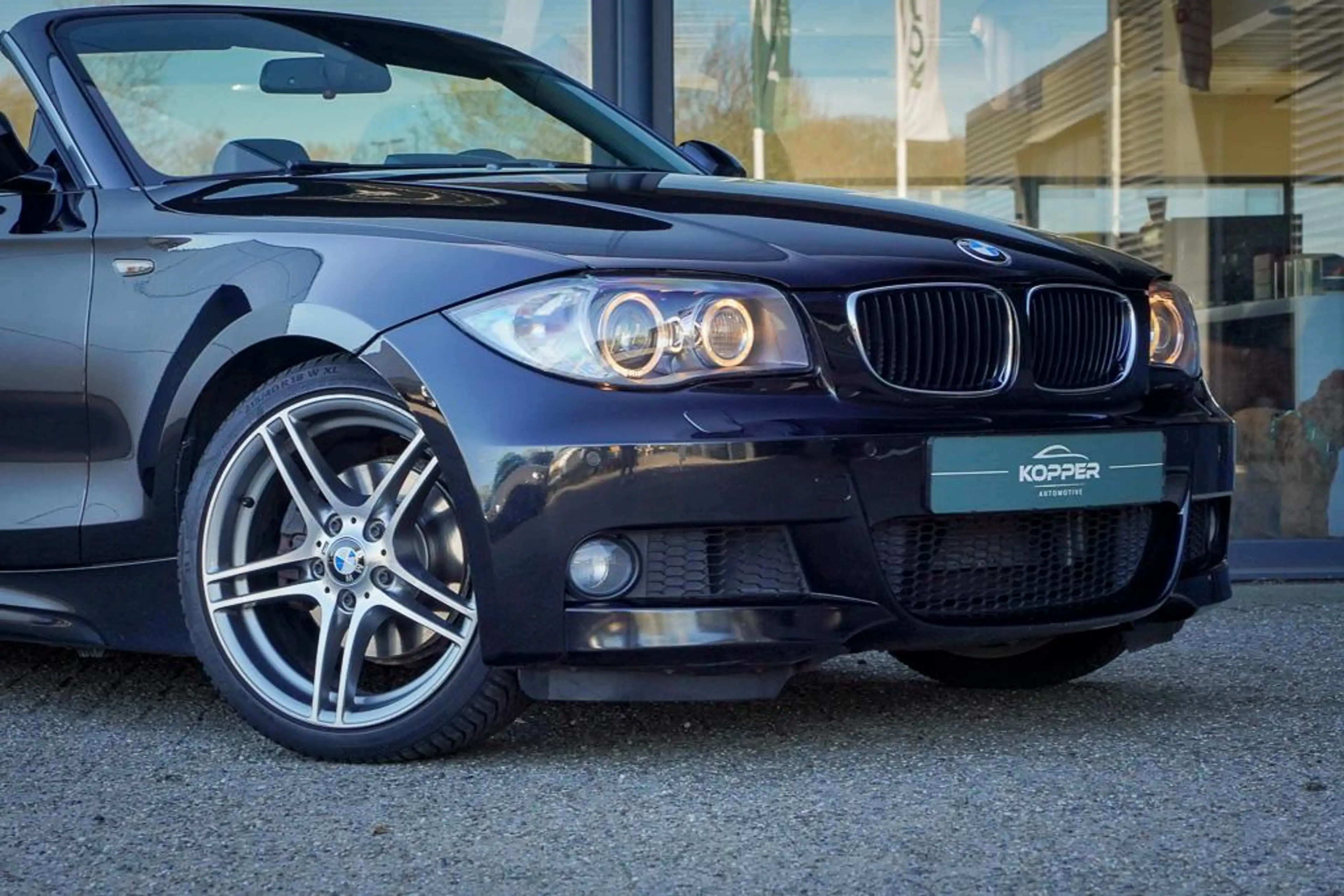 BMW 125 1-serie Cabrio 125i High Executive / M-Sport / Led — photo 30