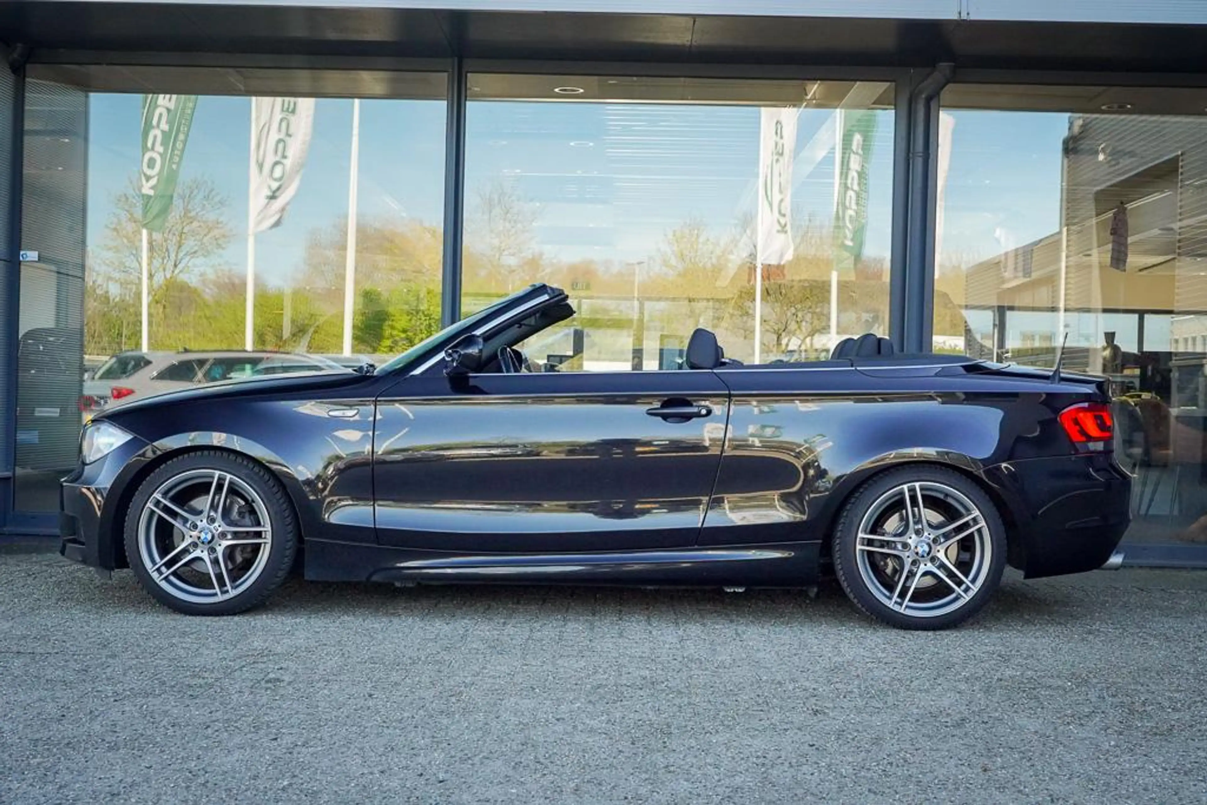BMW 125 1-serie Cabrio 125i High Executive / M-Sport / Led — photo 3