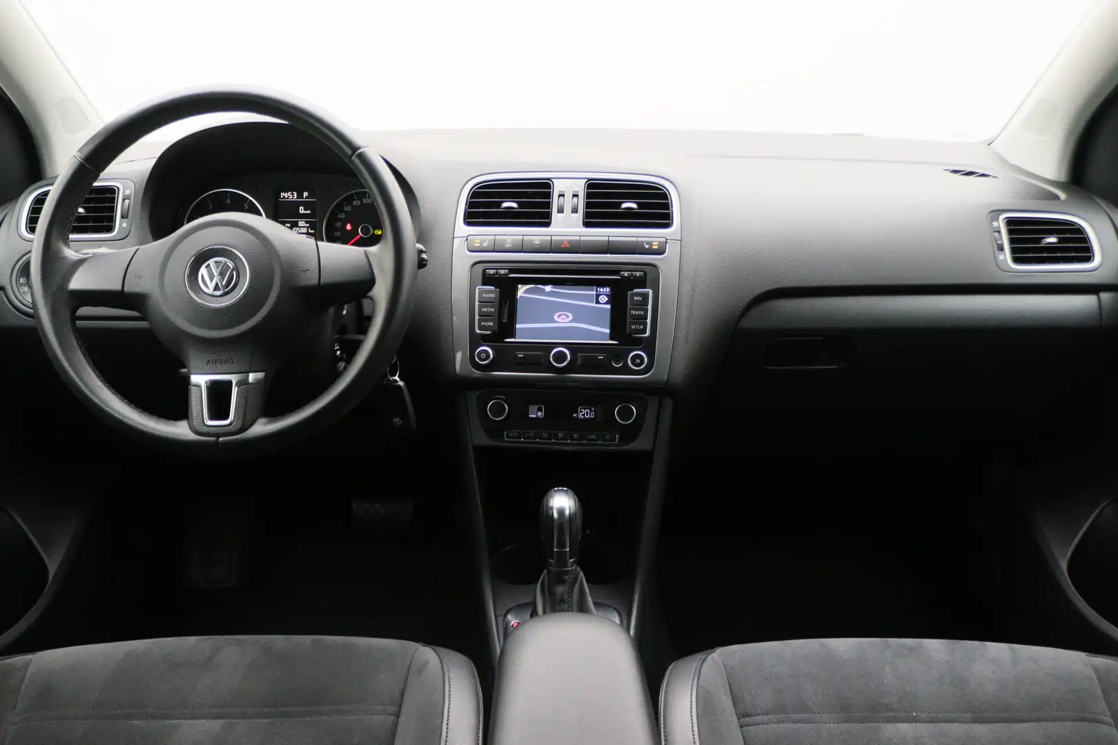 Volkswagen Polo 1.4 16V Automaat Highline Climate, Verwarmde Stoel Grijs - 2