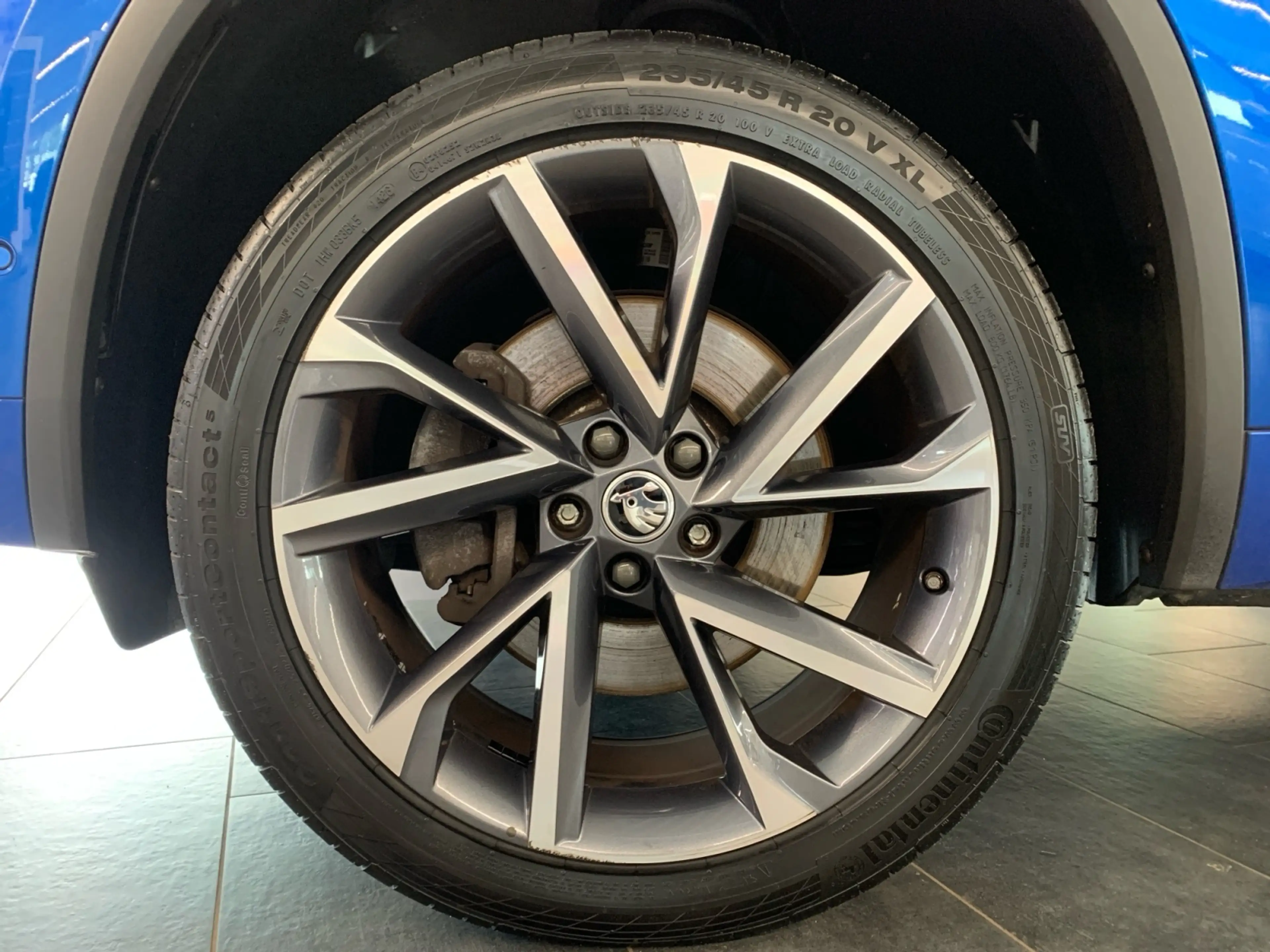 Skoda Kodiaq Sportline 2.0 TDI 4x4 AHK PANO APP NAVI KAMERA — photo 8