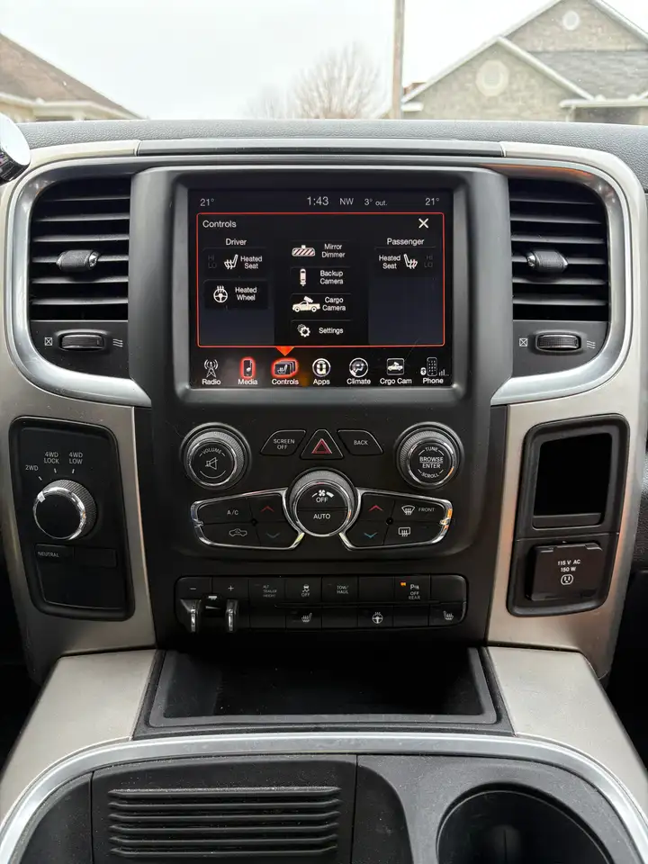 RAM 2500 снимка RAM 2500