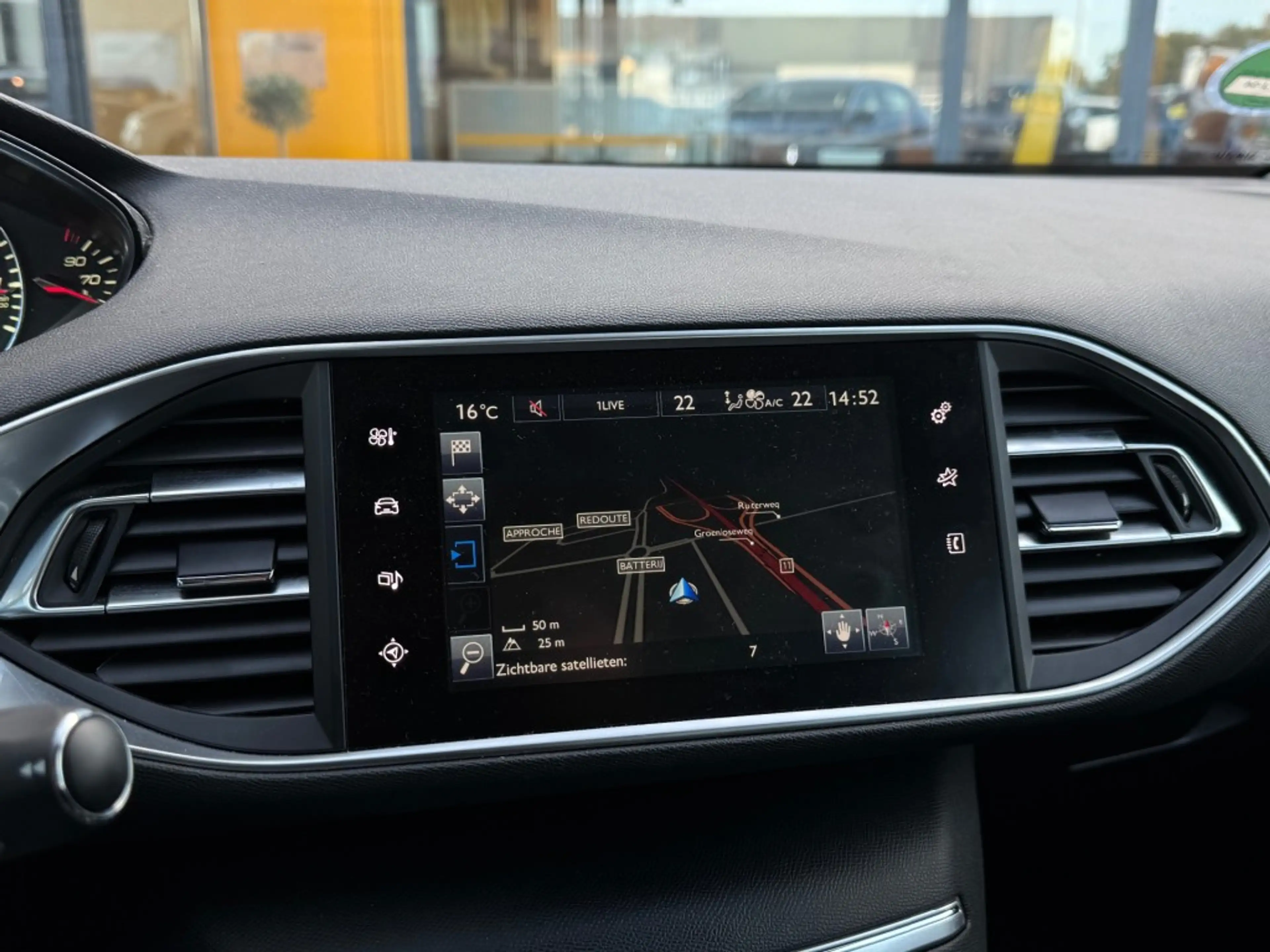 Peugeot 308 1.2 PureTech Allure - 1e eigenaar - volledig onder — photo 8