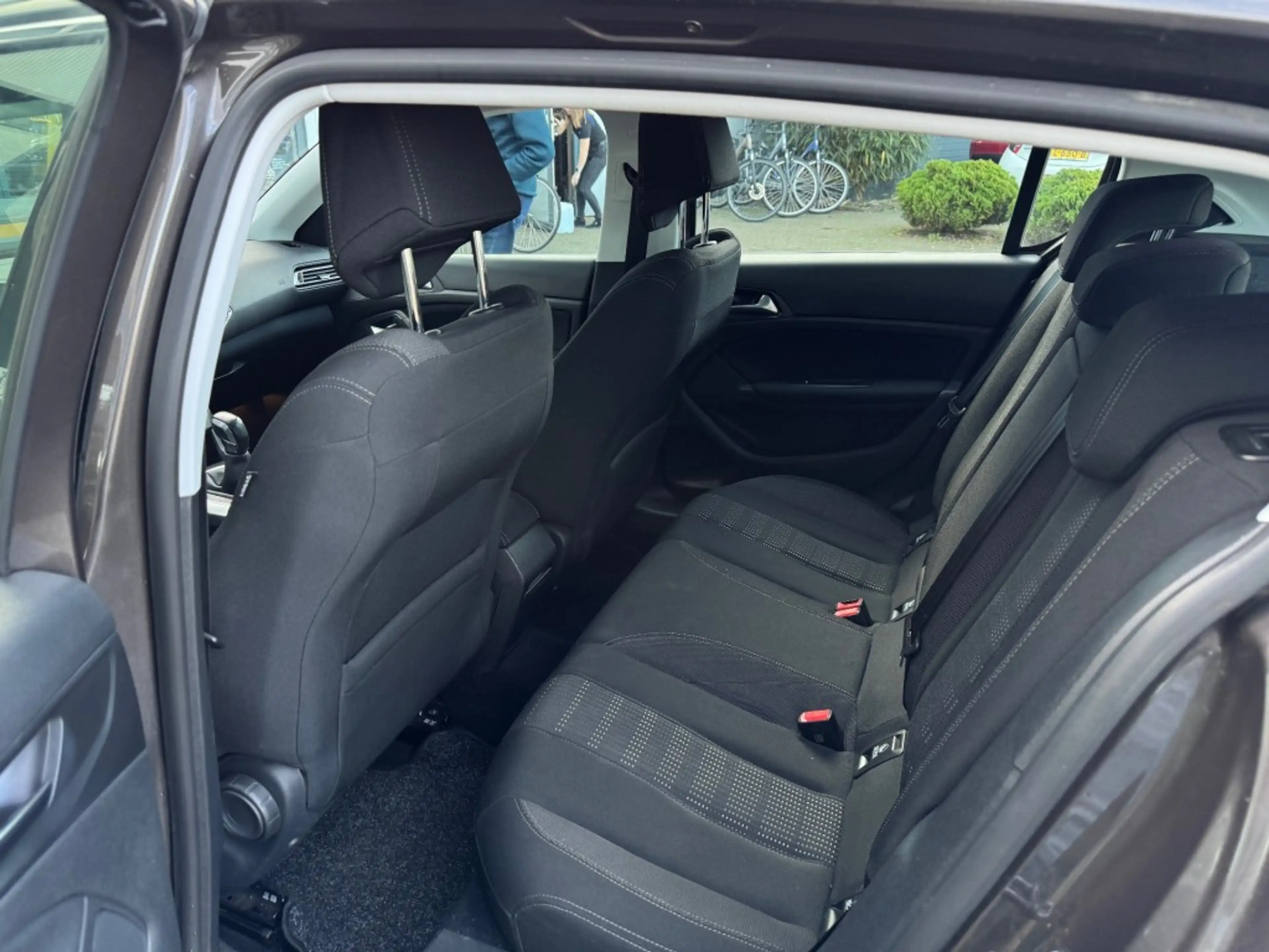 Peugeot 308 1.2 PureTech Allure - 1e eigenaar - volledig onder — photo 12