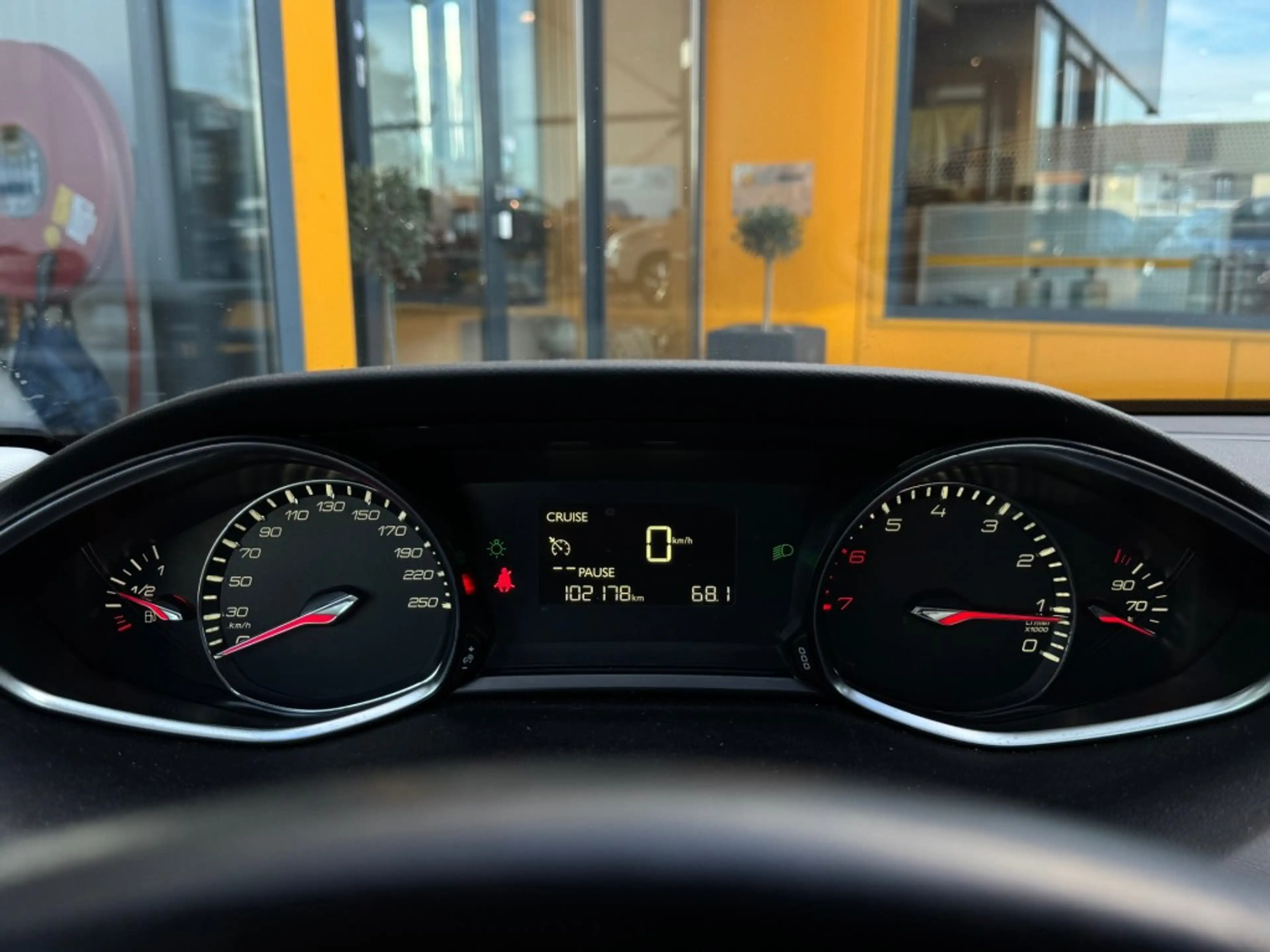 Peugeot 308 1.2 PureTech Allure - 1e eigenaar - volledig onder — photo 7