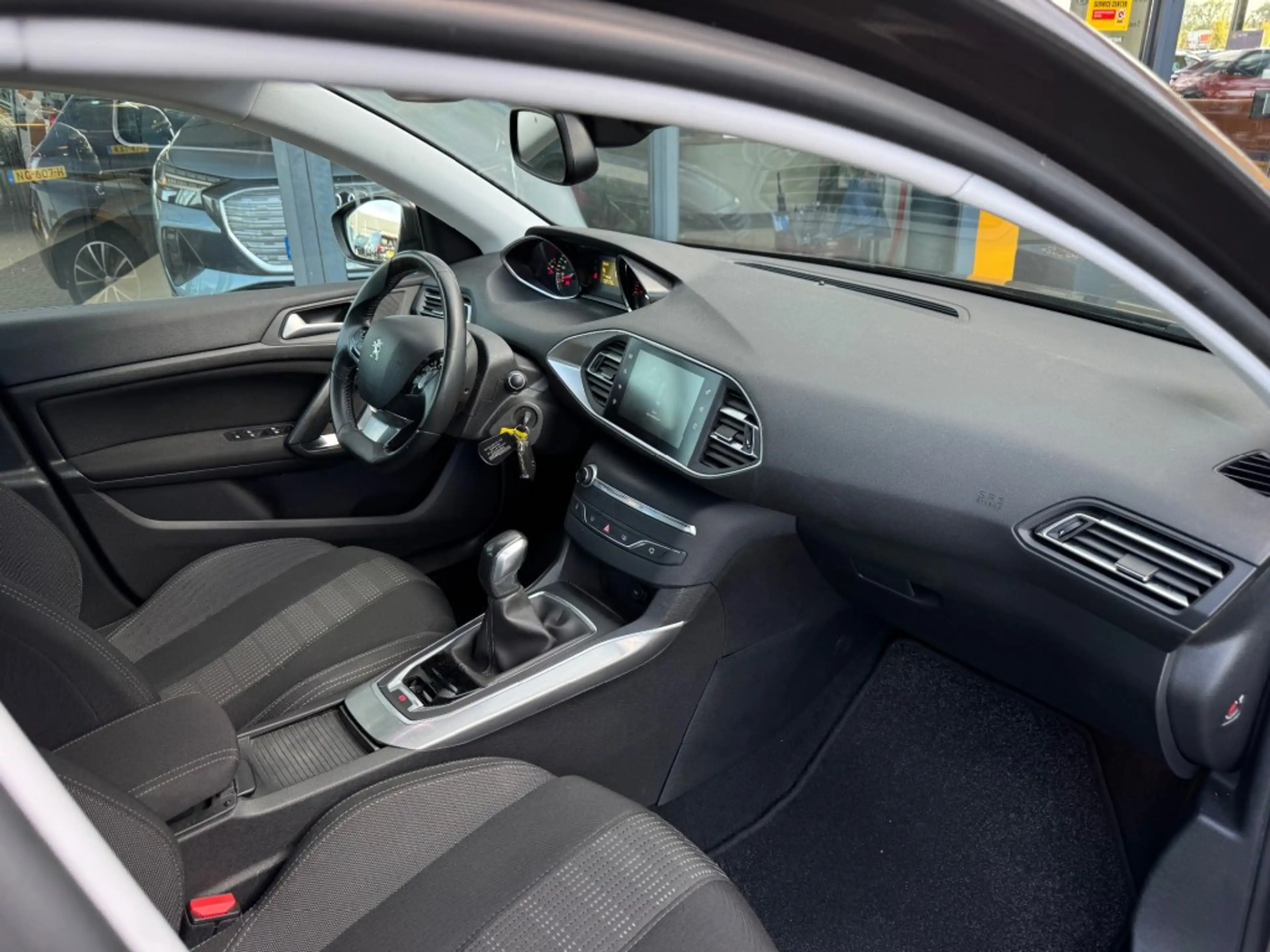 Peugeot 308 1.2 PureTech Allure - 1e eigenaar - volledig onder — photo 15