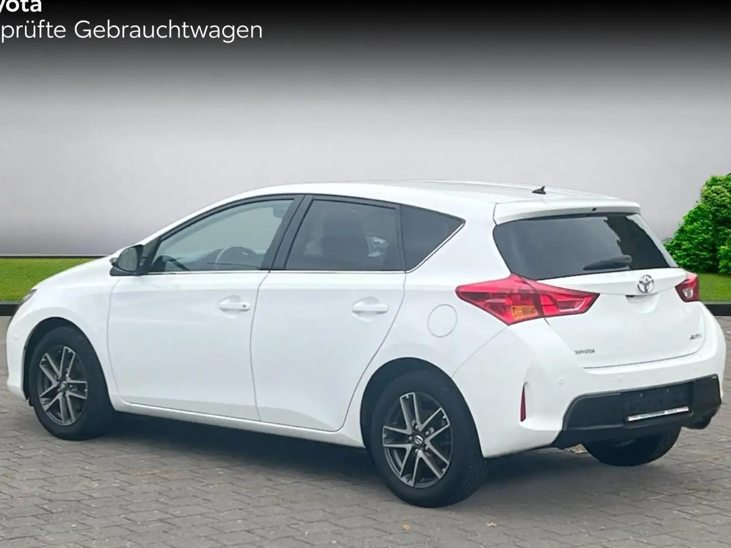 Toyota Auris Edition 1,6ltr. 6-Gang Business Paket EPH Klima SH Wit - 2
