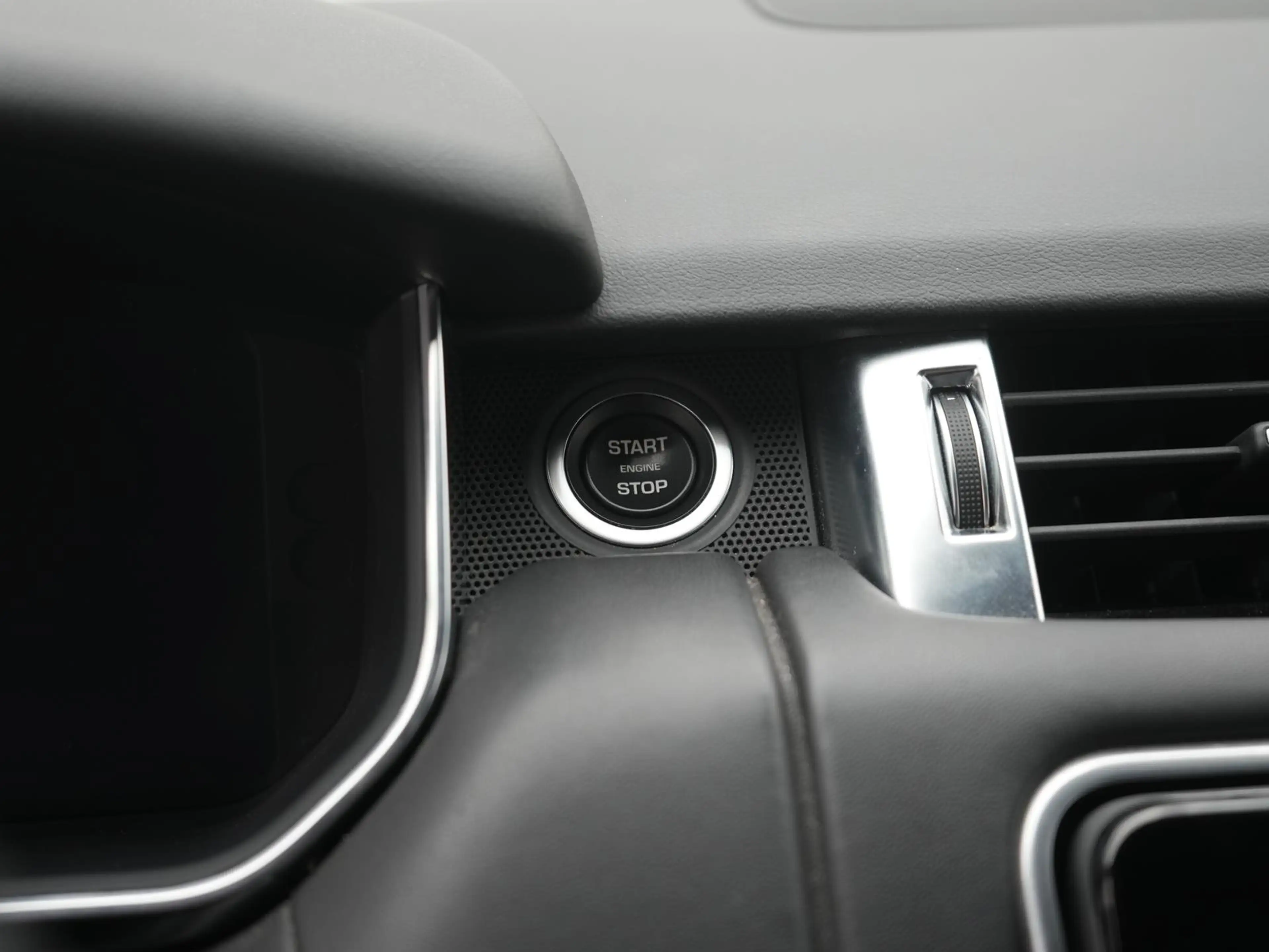 Land Rover Range Rover Sport HSE Dynamic MERIDIAN,PANO,MEMO — photo 15