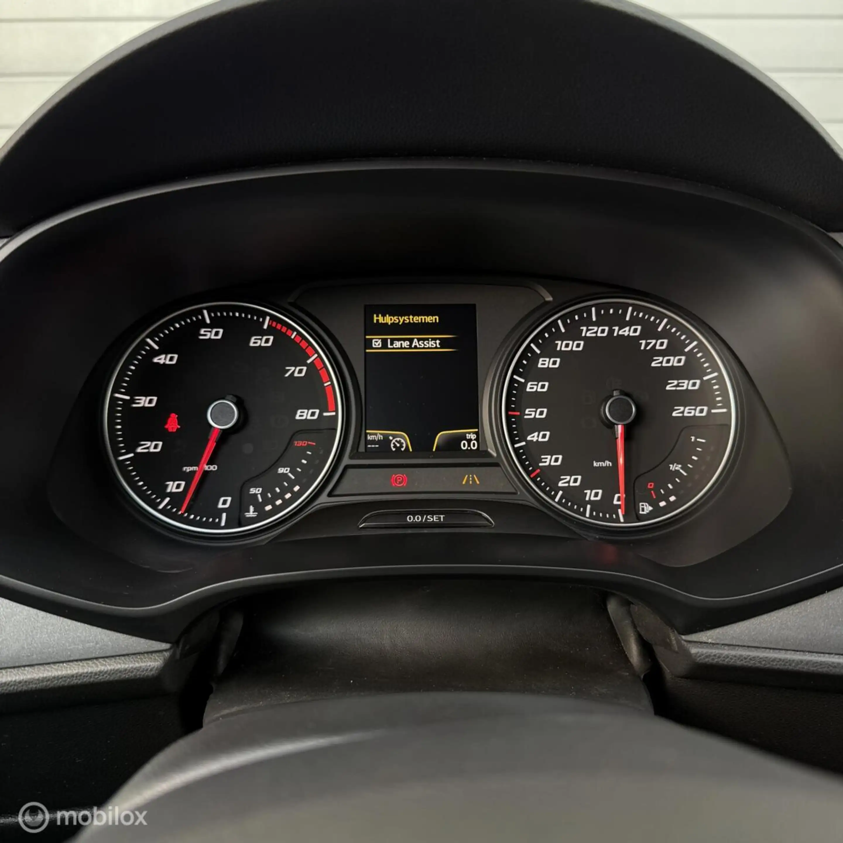SEAT Leon 1.4 TSI ACT FR Dynamic / SEAT SOUND / LANE ASSIST — photo 17