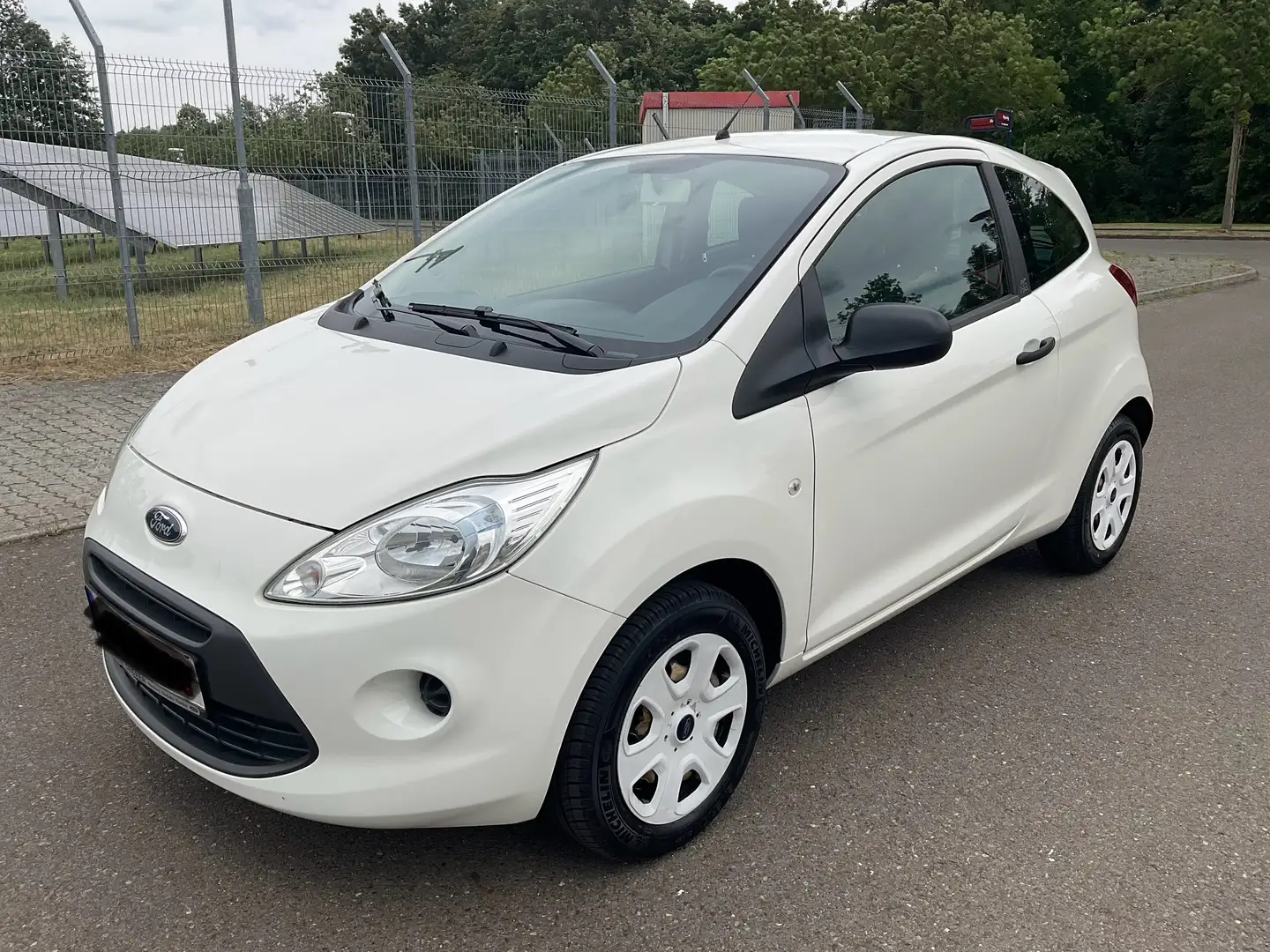 Ford Ka/Ka+ Ambiente Blanc - 1
