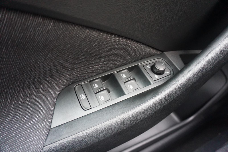Skoda Scala 1.0TSI Style Navi/MirrorLink LED Kamera — photo 16