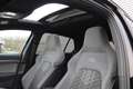 Volkswagen Golf 1.5 eTSI 3x R-Line | Panoramadak | Harman Kardon | Zwart - thumbnail 28