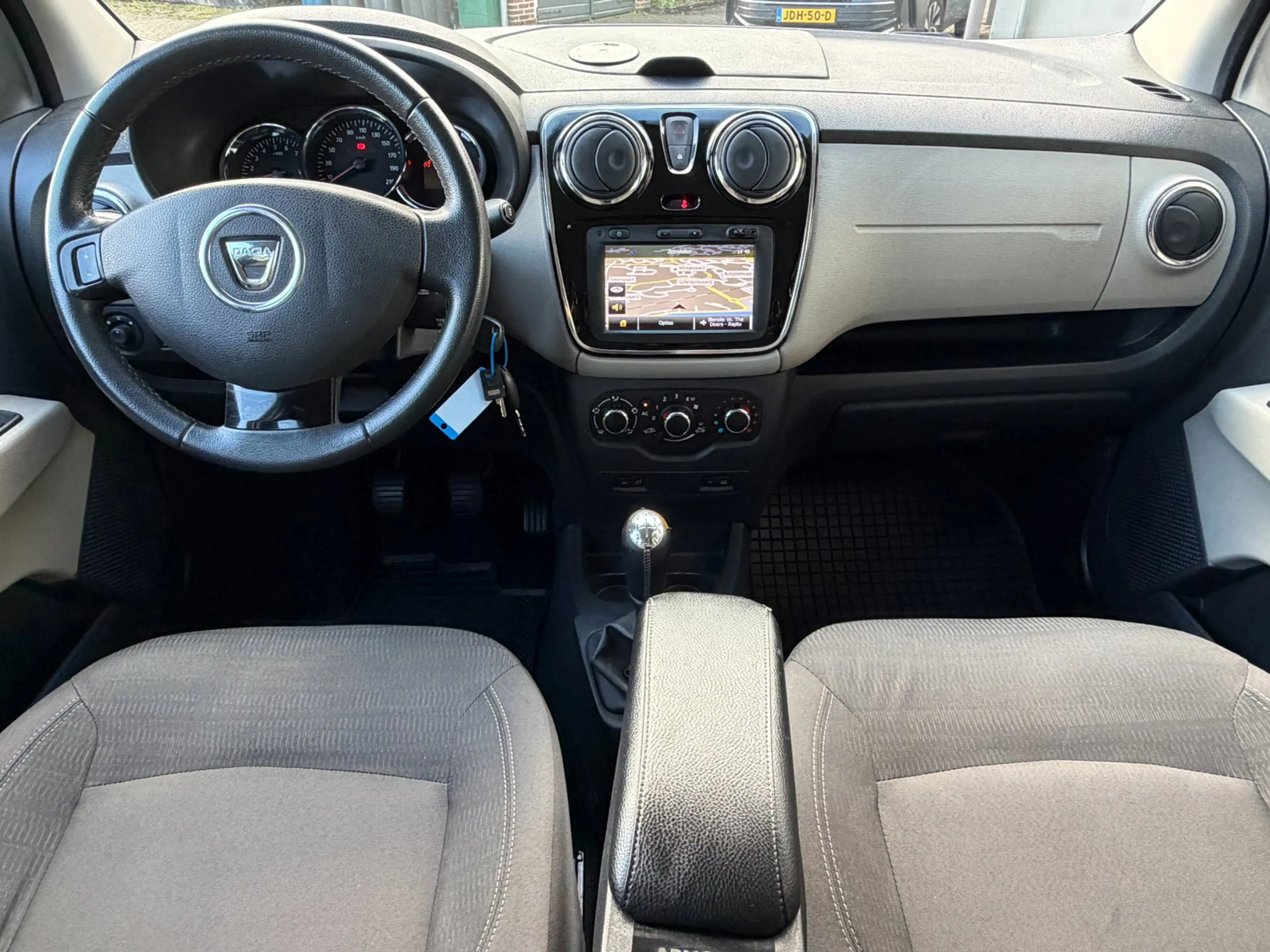 Dacia Lodgy 1.2 TCe Prestige Navi Airco Cruise Park.Sens NL-Au — photo 11