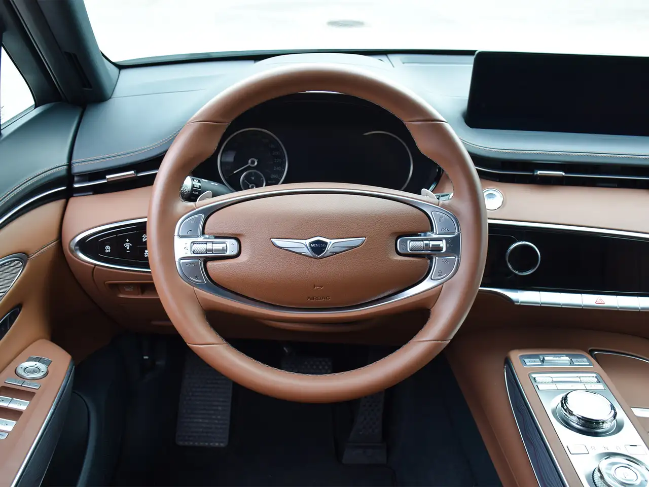 Genesis GV70 снимка Genesis GV70