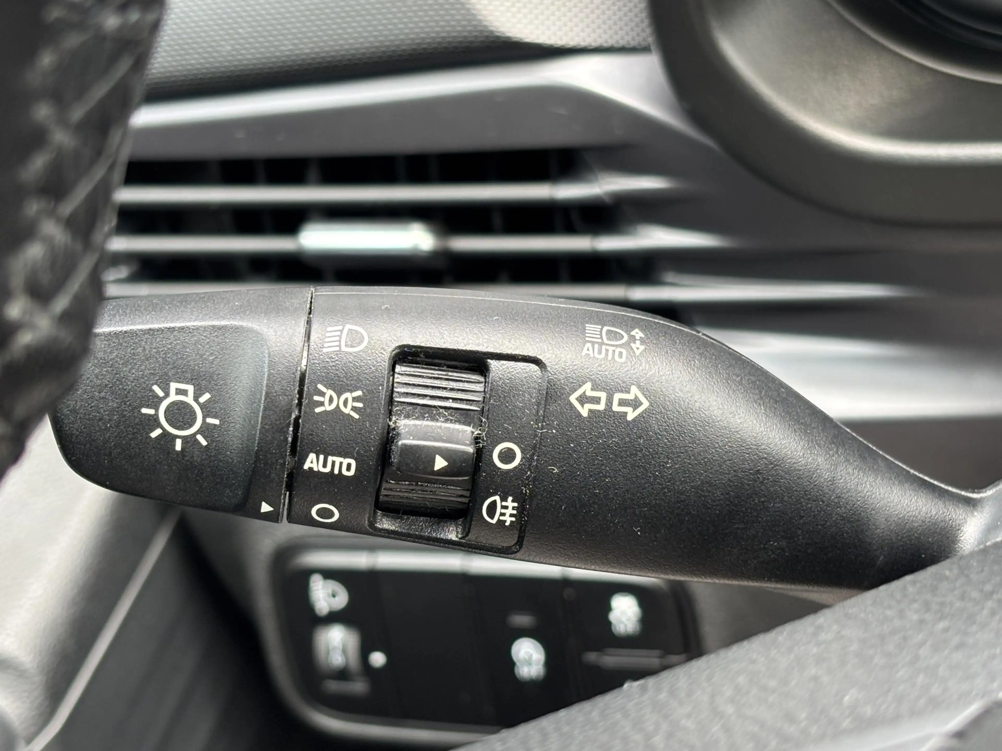 Hyundai BAYON 1.0 T-GDI Comfort Smart / Automaat / Dealer onderh — photo 29
