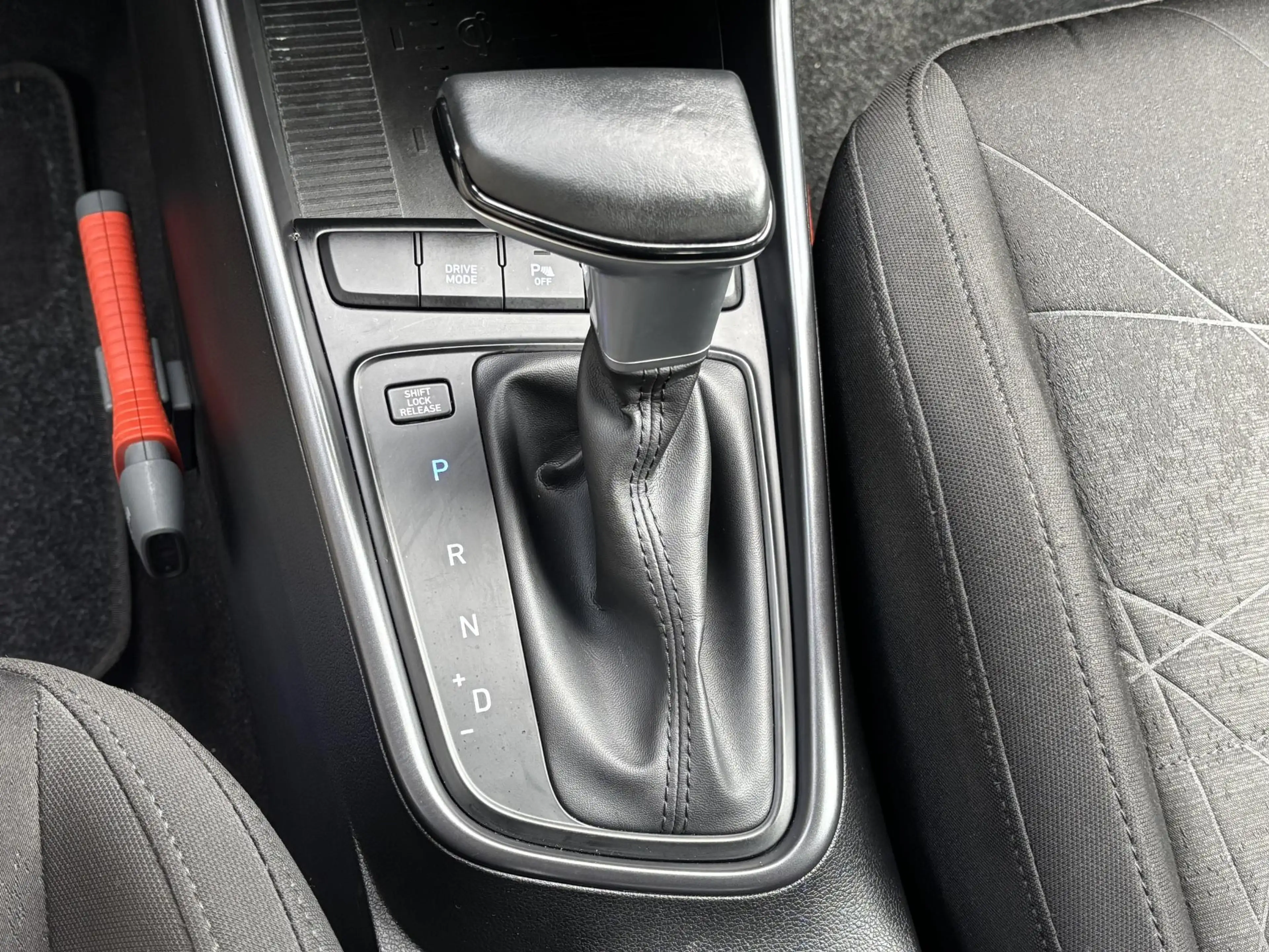 Hyundai BAYON 1.0 T-GDI Comfort Smart / Automaat / Dealer onderh — photo 23