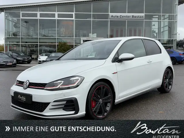 Volkswagen Golf GTI PERFORMANCE/VIRTUAlCOCKPIT/DYNAUDIO/DSG