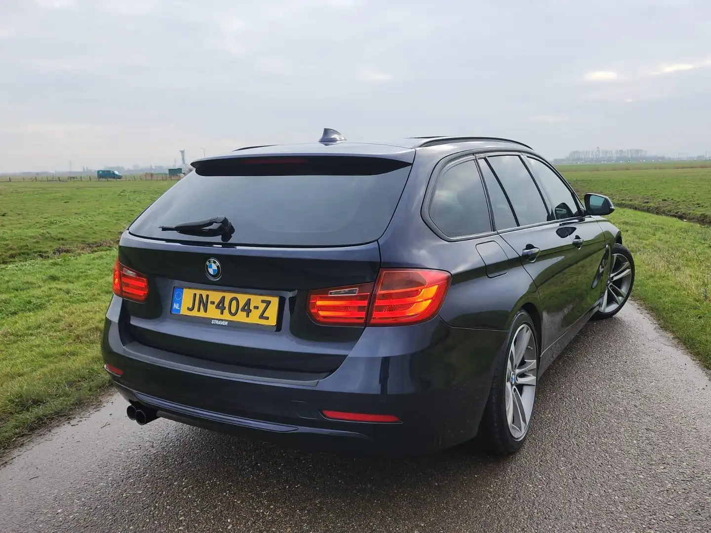 BMW 328 3-serie Touring 328i High Executive | AUT. | PANO Blauw - 2