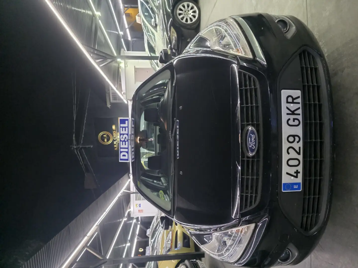 Ford Focus 1.8TDCi Trend Latvala Negro - 1