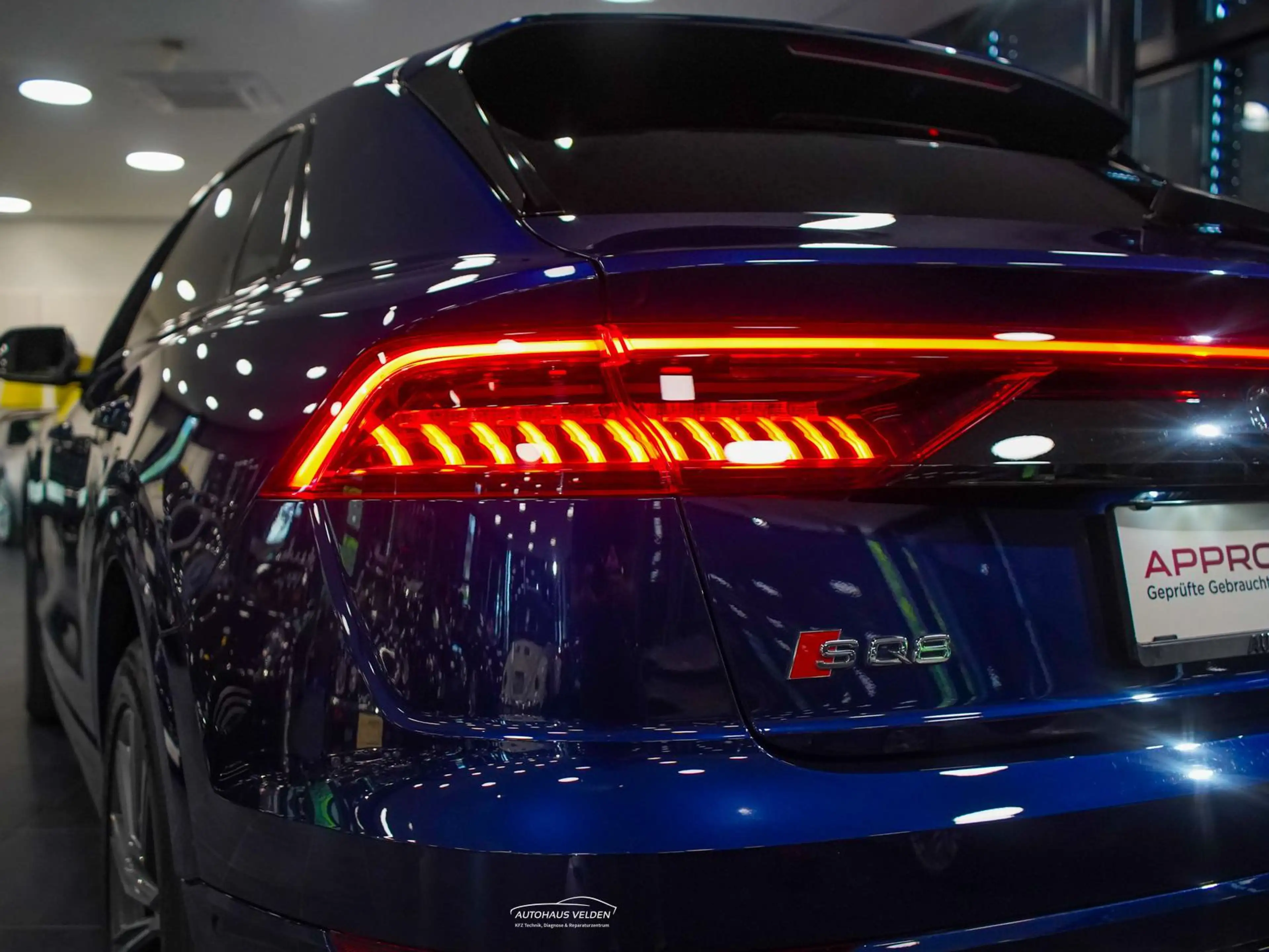 Audi SQ8 4.0 TDI quattro — photo 15
