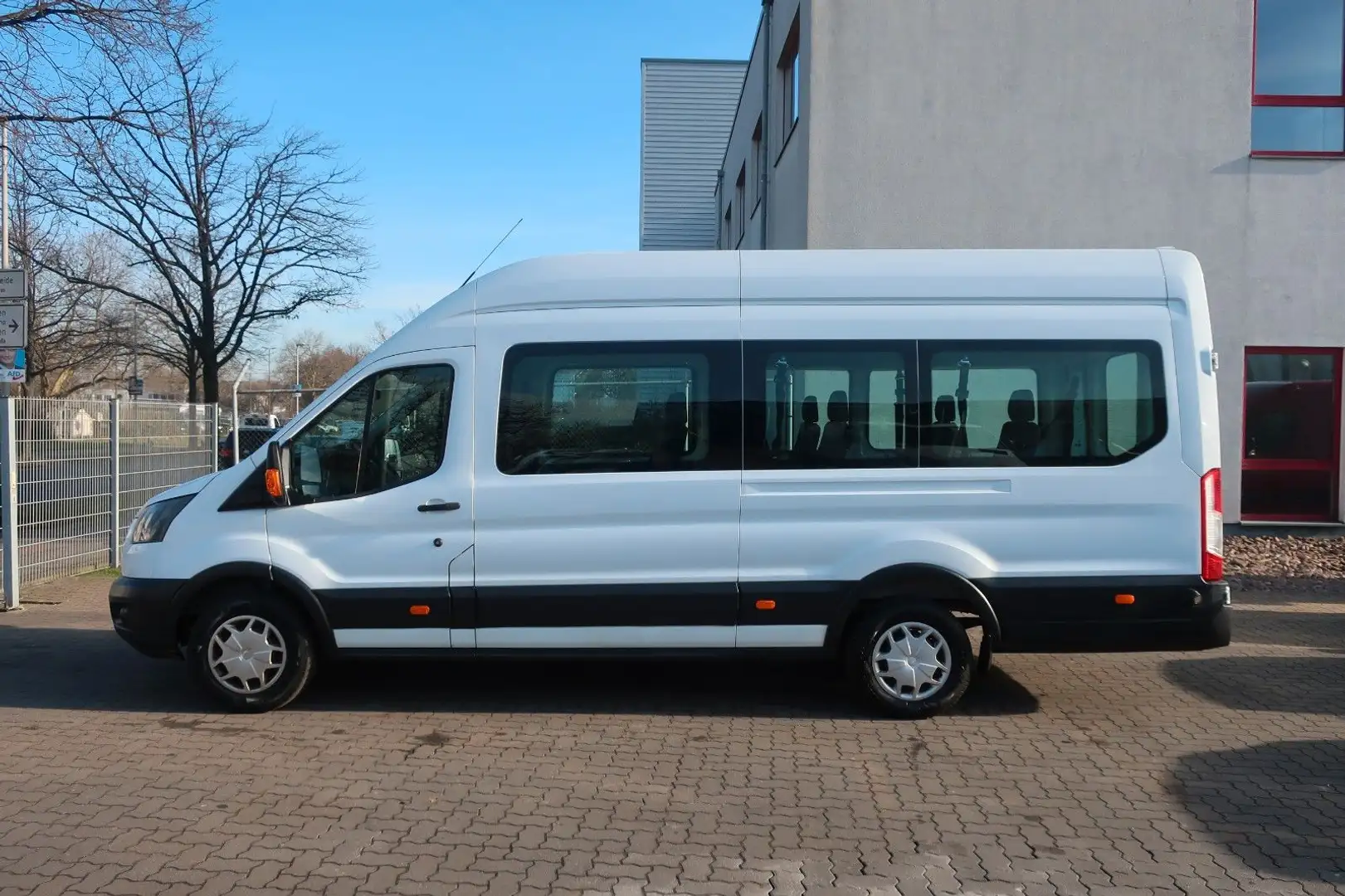 Ford Transit /Klima/PDC/1Hand/9 Sitze/Tempomat Weiß - 2
