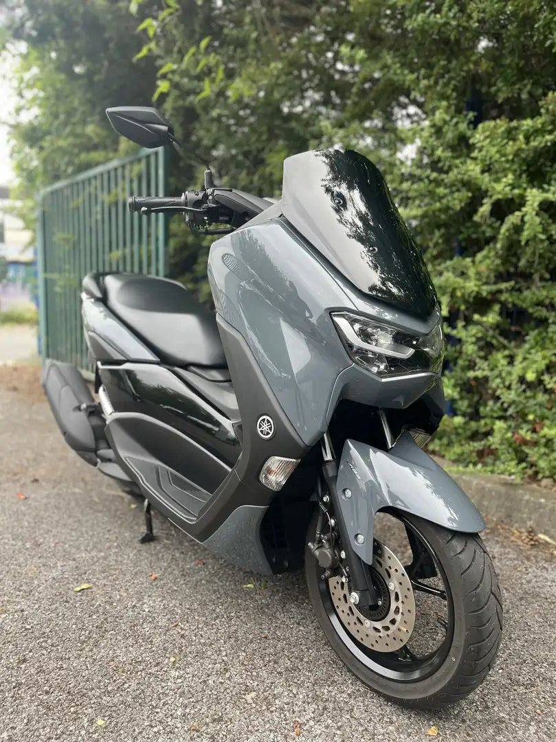 Yamaha NMAX - 1