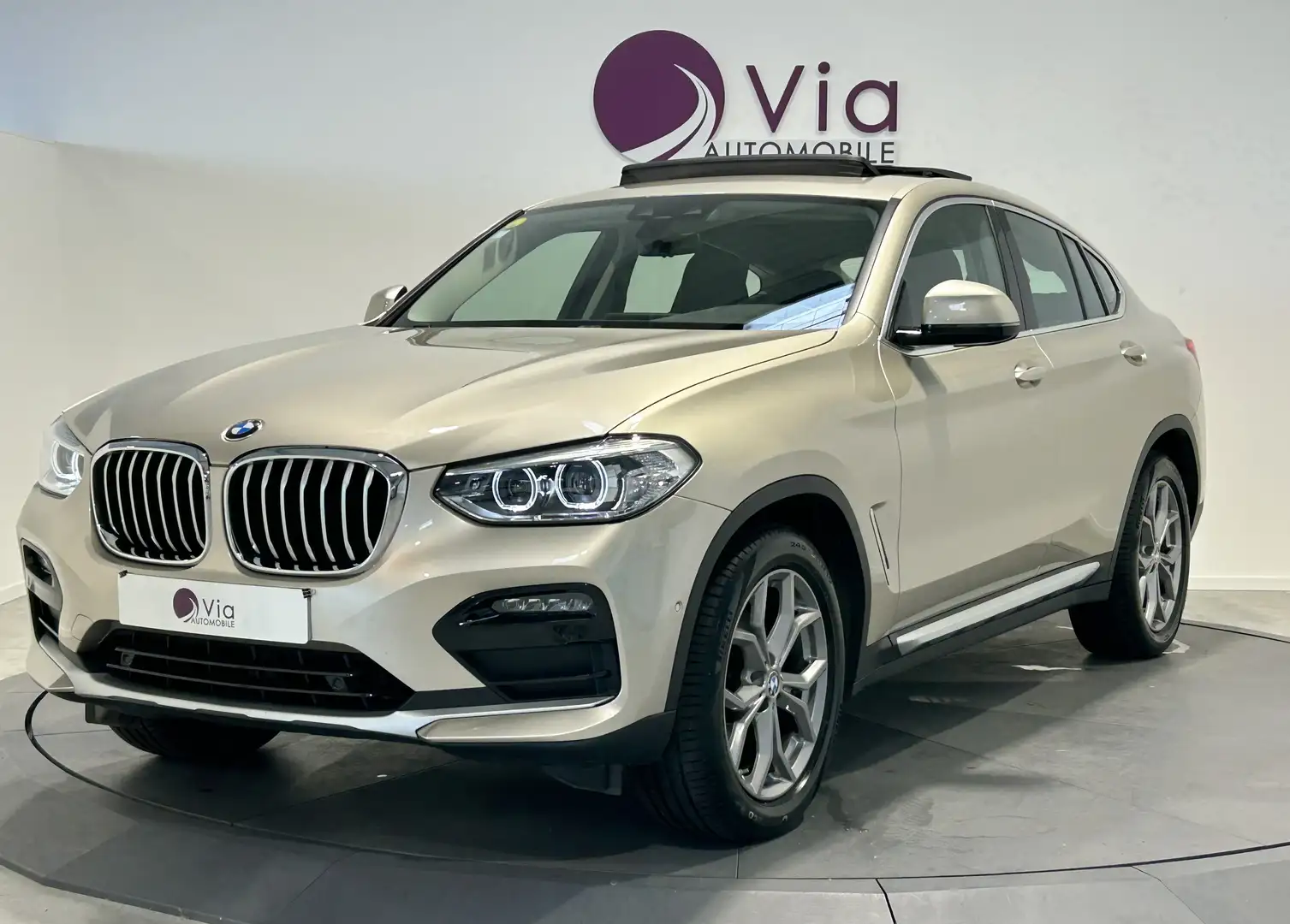 BMW X4 xDrive20d 190 ch BVA8 xLine finition BMW INDIVIDUA Beige - 1