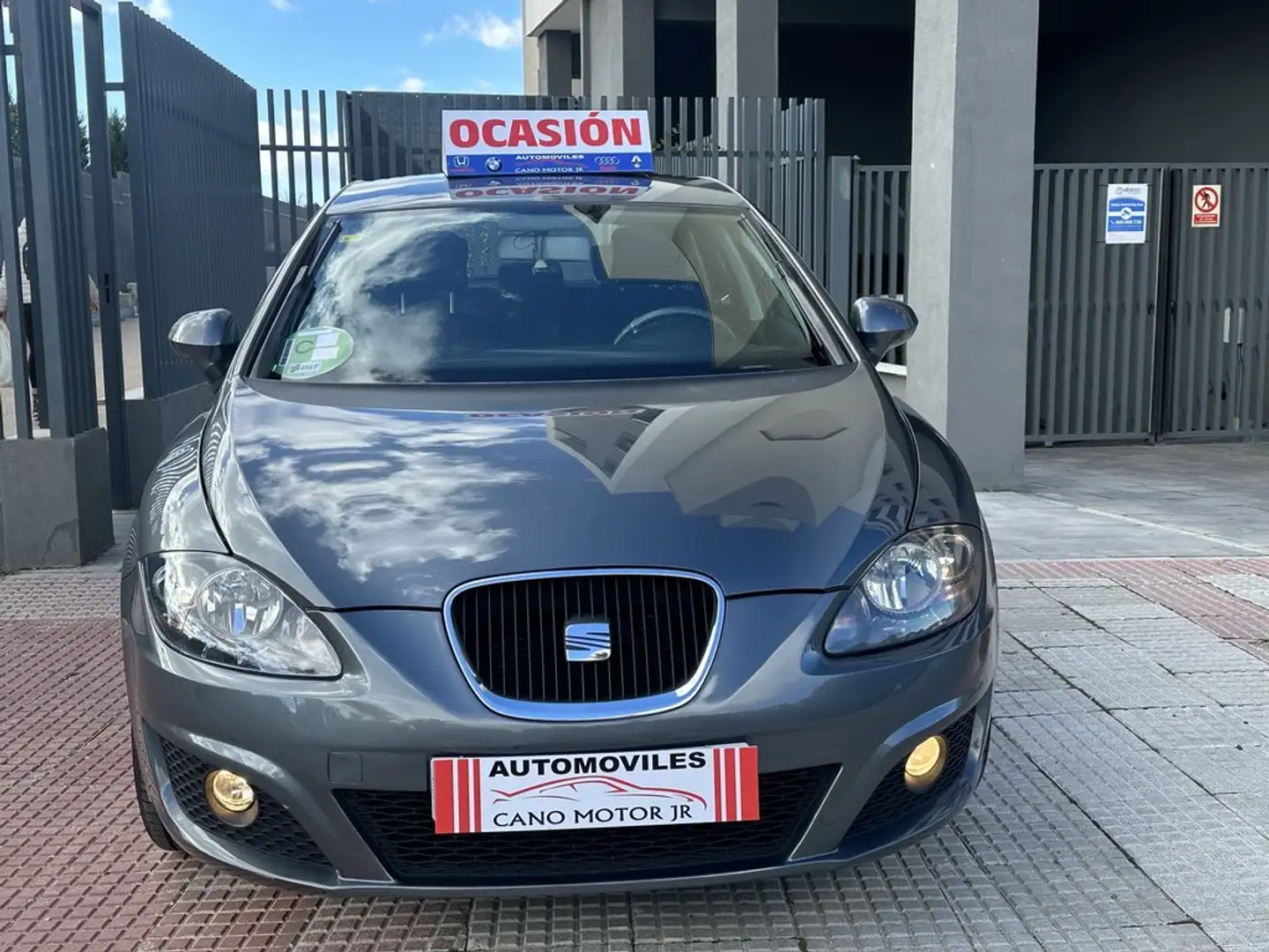 SEAT Leon 1.2 TSI Style Copa Grau - 2