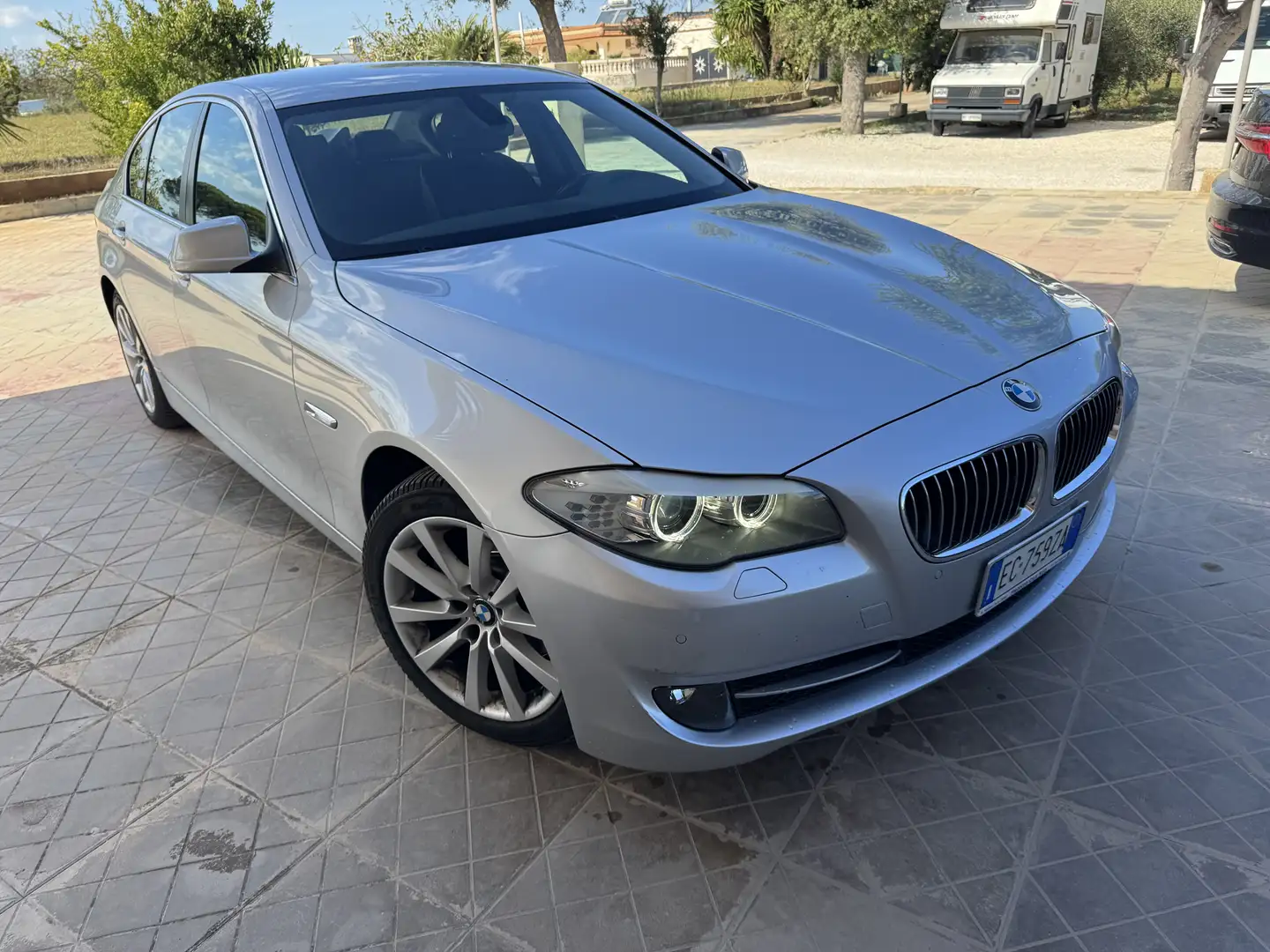 BMW 520 520d Eletta - 1
