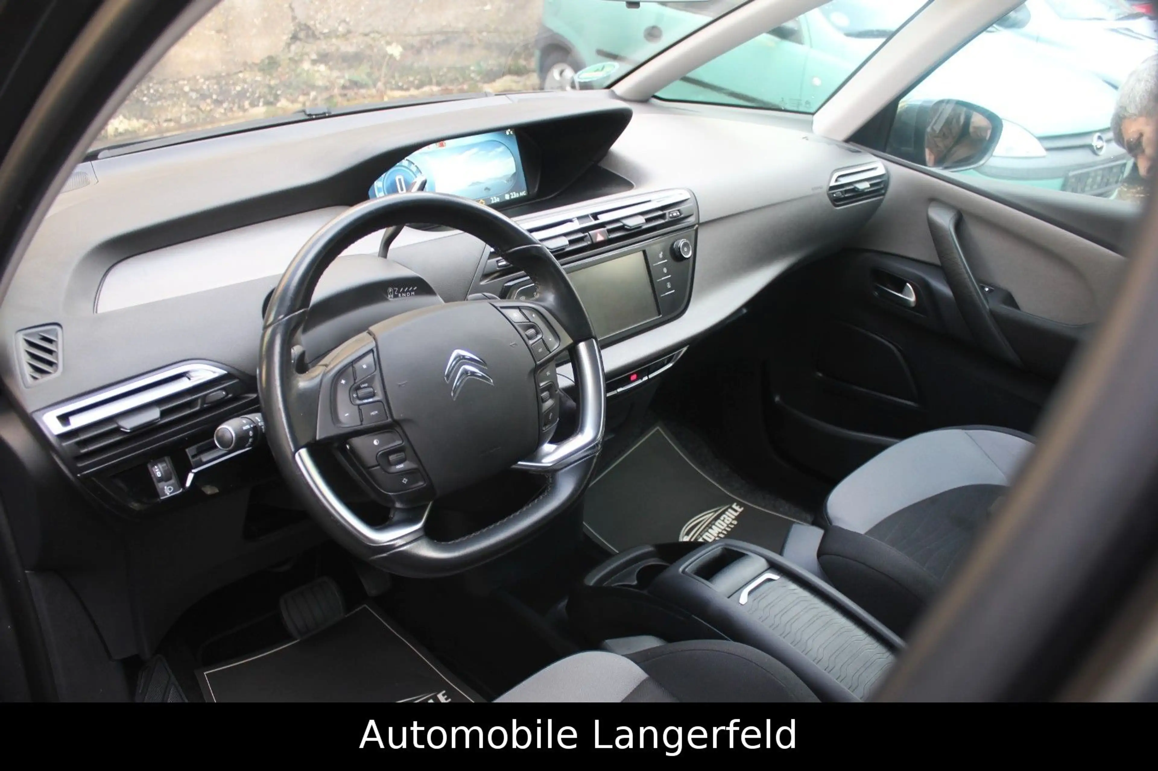 Citroen C4 Picasso /Spacetourer Selection NAVI TEMPOMAT — photo 10