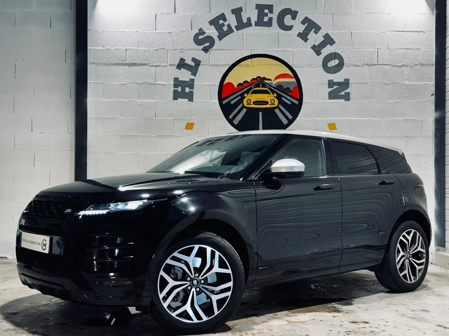 Land Rover Range Rover Evoque II D150 4WD R-DYNAMIC BVA9 - ENTRETIEN LAND - GARA Noir - 1