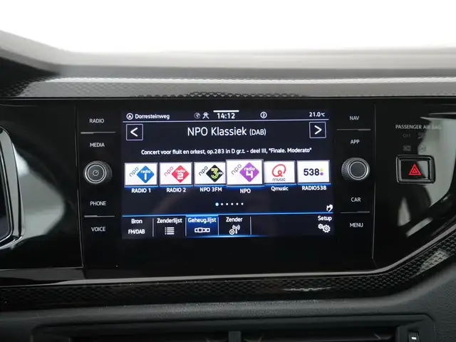 Volkswagen Polo view 14