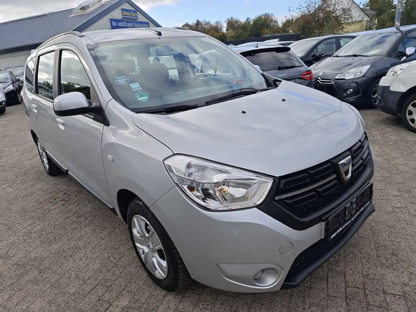Dacia Lodgy LPG SCe 110 Comfort Silber - 2