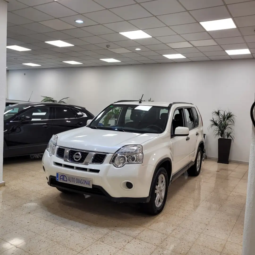 Nissan X-Trail 2.0dCi LE Blanc - 1