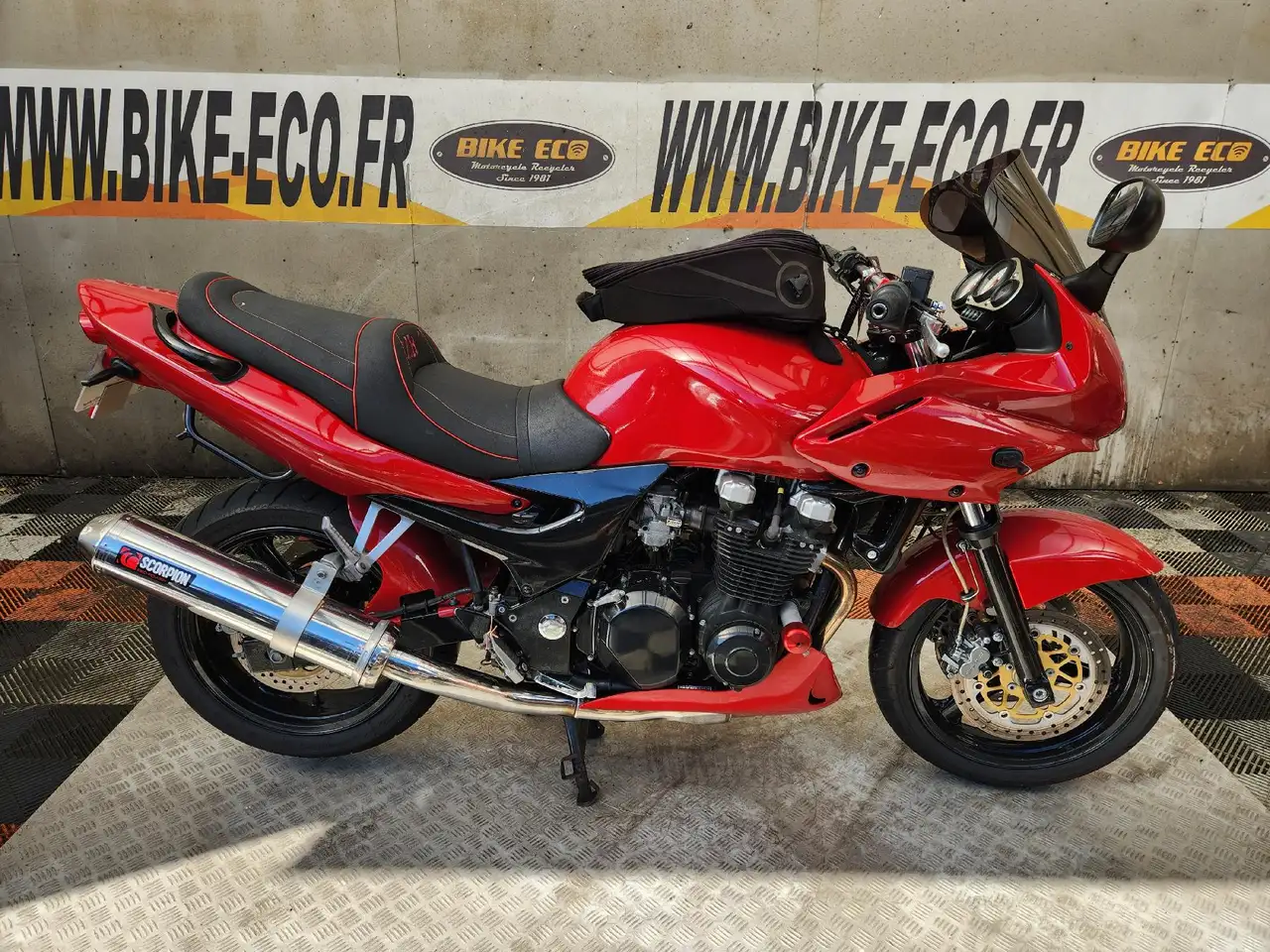 Kawasaki ZR