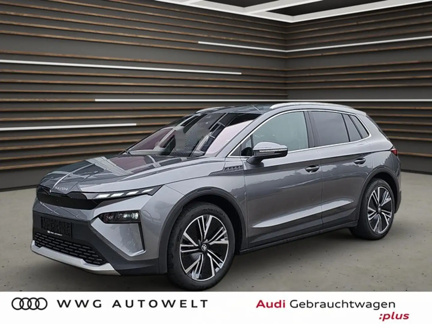 Skoda Elroq 85 Lodge AHK Grau - 1