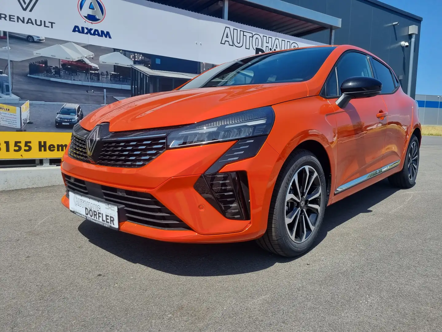 Renault Clio Techno Orange - 2