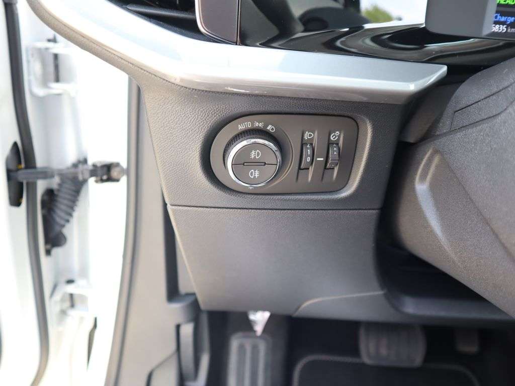 Opel Mokka E