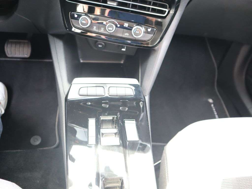 Opel Mokka E