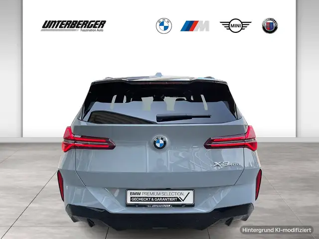 BMW X3 view 5