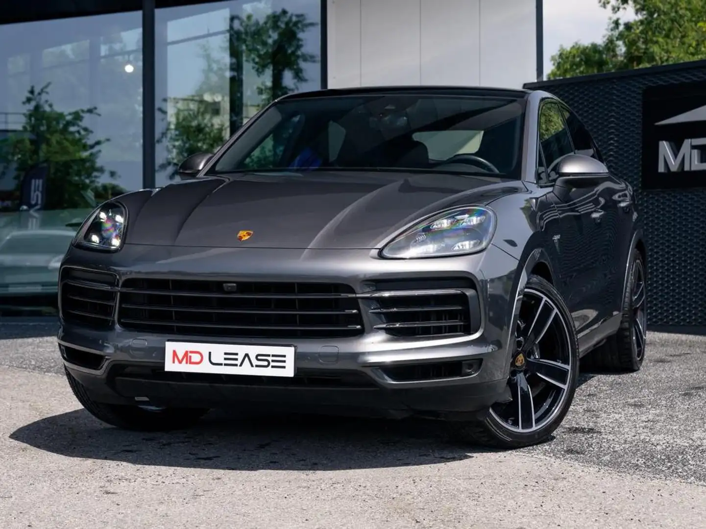 Porsche Cayenne Cayenne Coupe E-Hybrid 3.0 V6 462 ch Tiptronic BVA Gris - 1