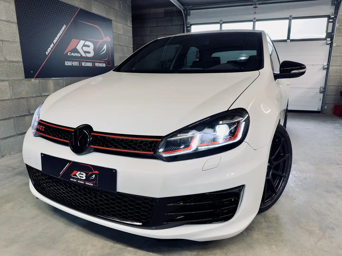 Volkswagen Golf GTI Golf VI GTI •  2.0 TSI ÉDITION 35 • 235CV Beyaz - 2