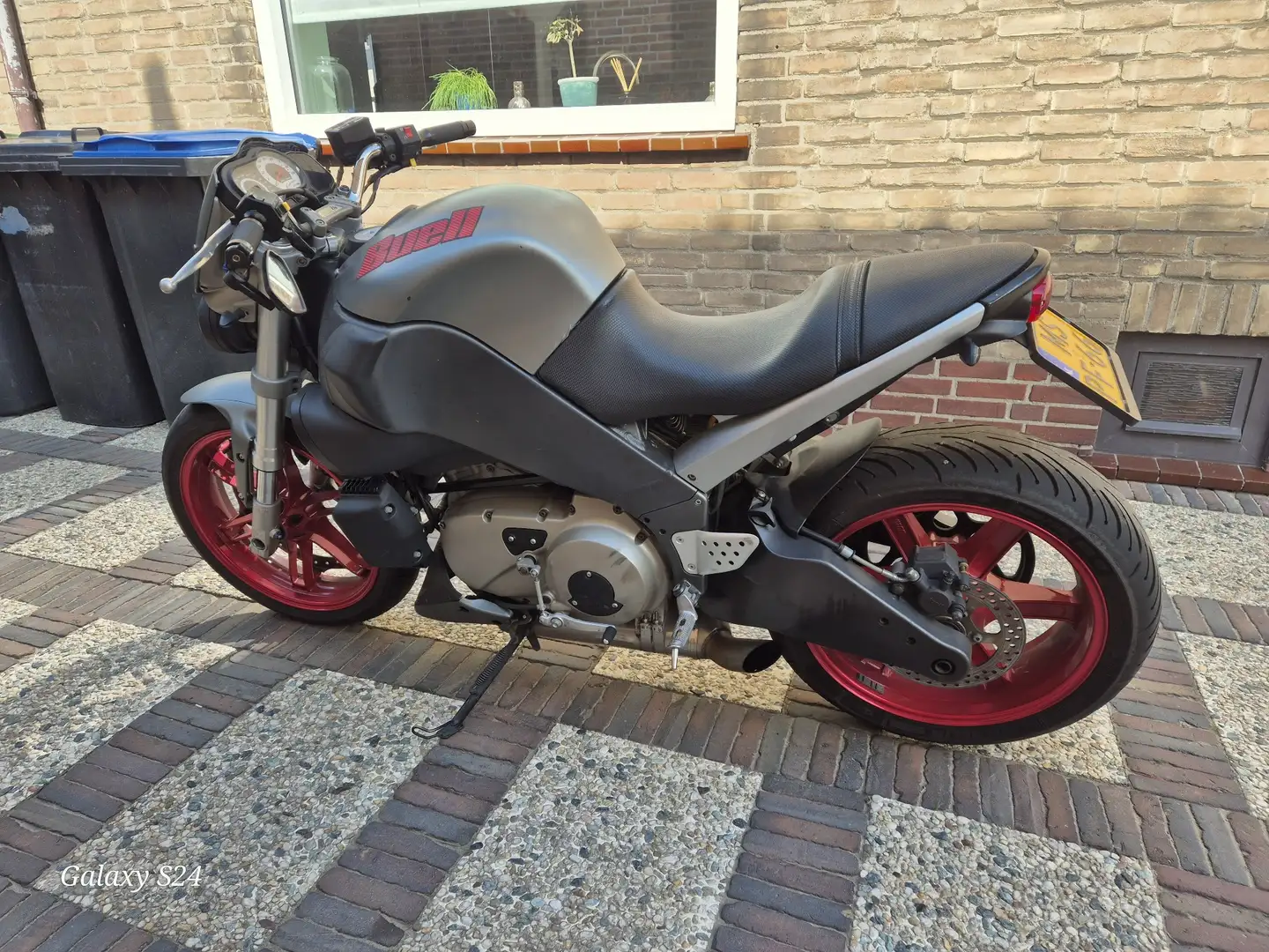 Buell XB 12 Buell xb12scg Anniversary signature edition Серый - 1