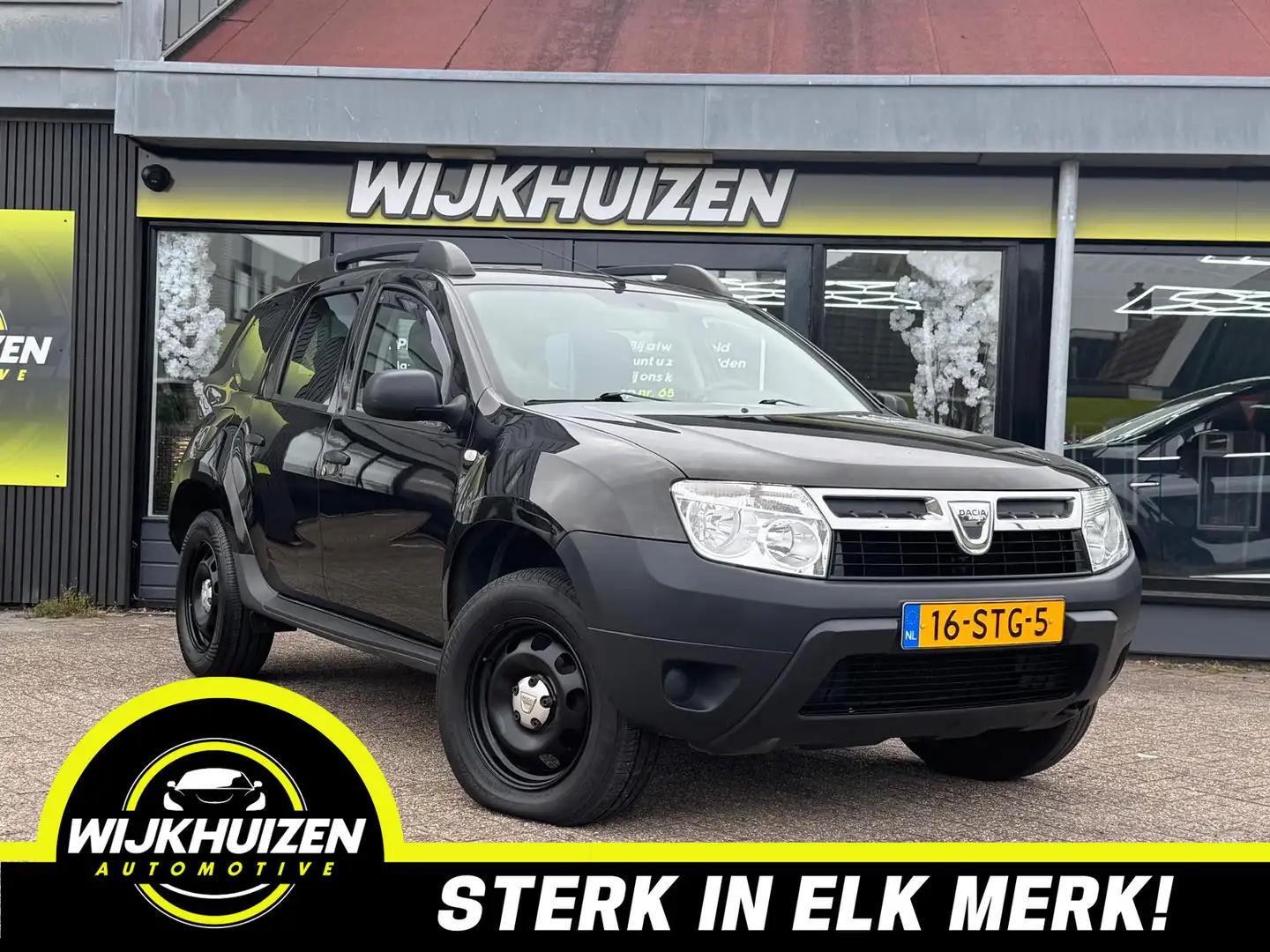 Dacia Duster 1.6 Ambiance 2wd met Cruise Control !!! Dealer Ond Noir - 1