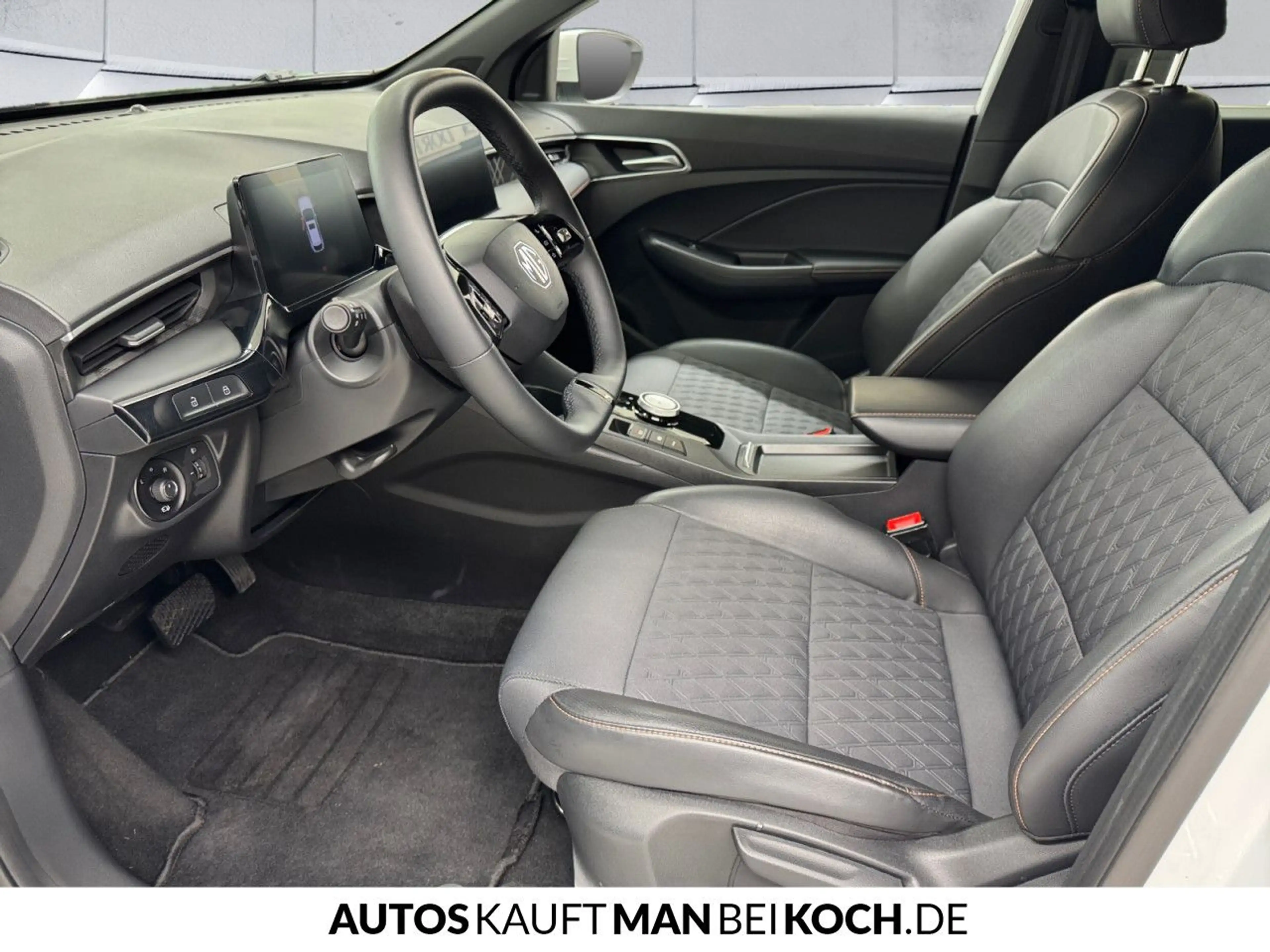 MG MG3 HEV LUX 360 Keyless Shz+Lhz ACC Kamera LED — photo 7