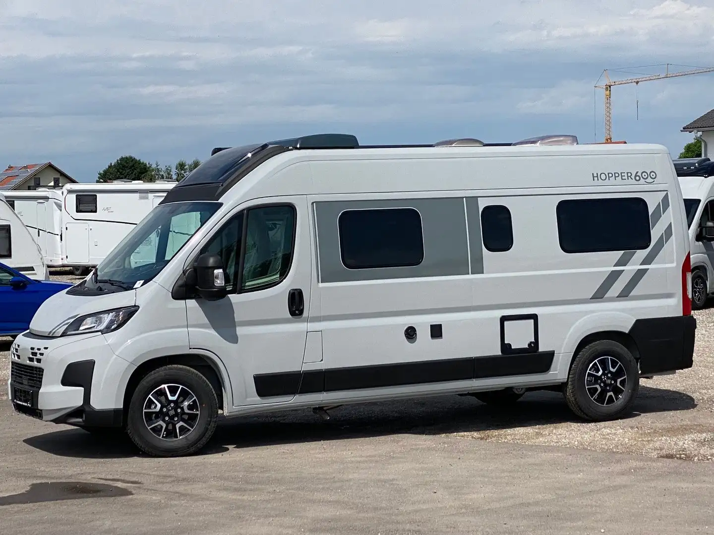 LMC INNOVAN 600 ,Dieselheizung,Modell 25 Skyroof Grau - 2