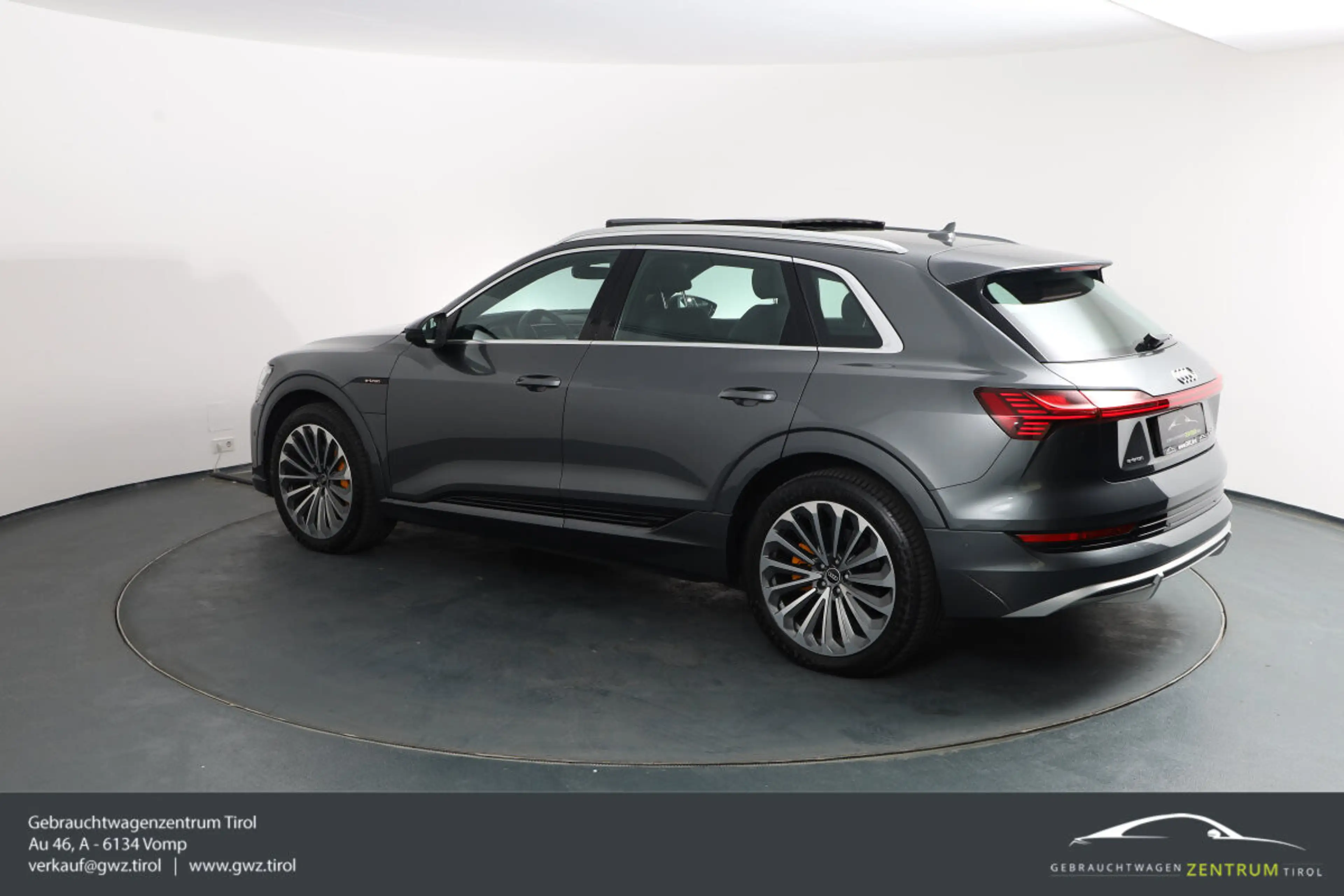 Audi e-tron 55 quattro 95kWh S-line Vollausstattung! — photo 10